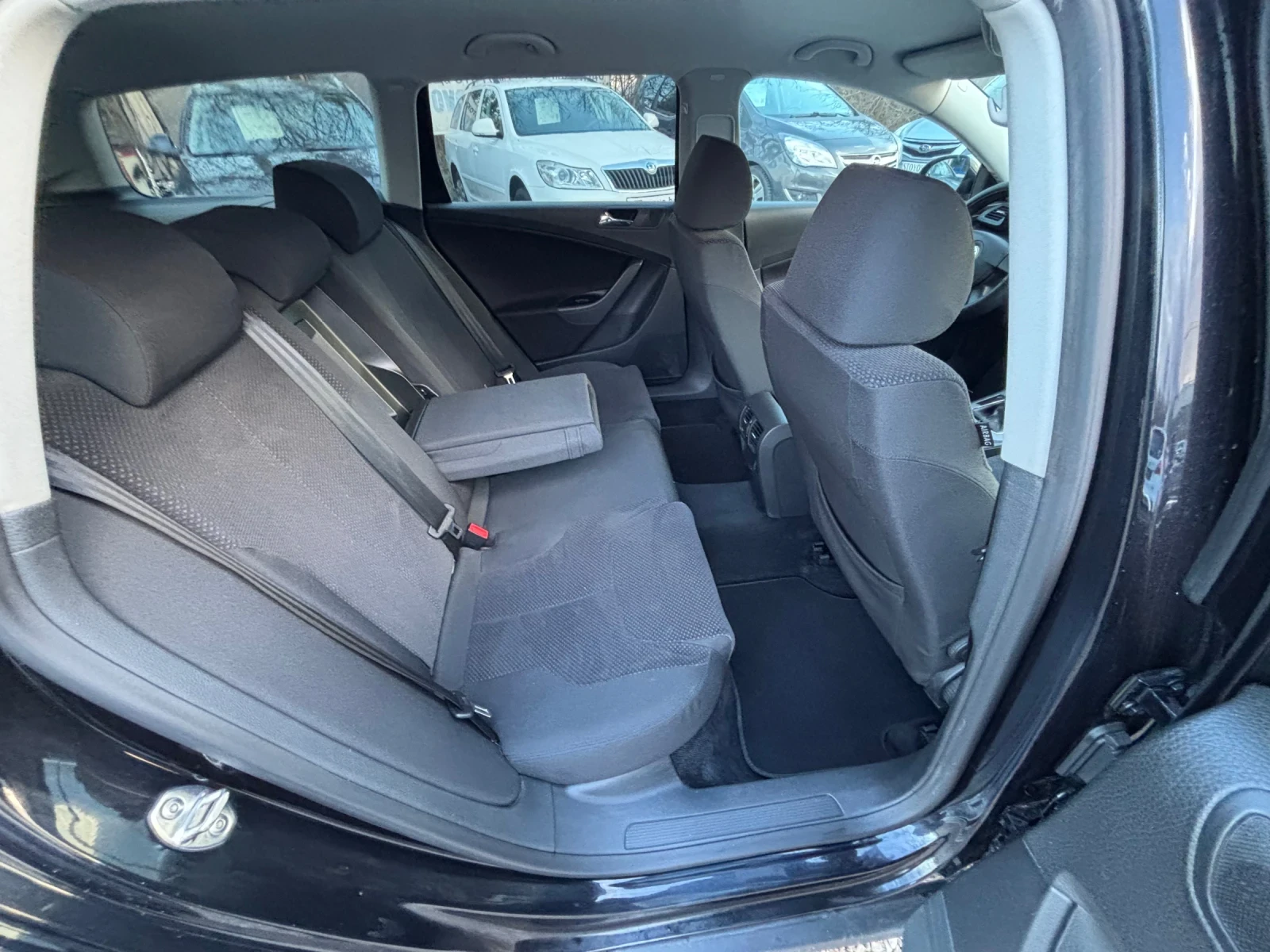 VW Passat 2.0TDI - изображение 8