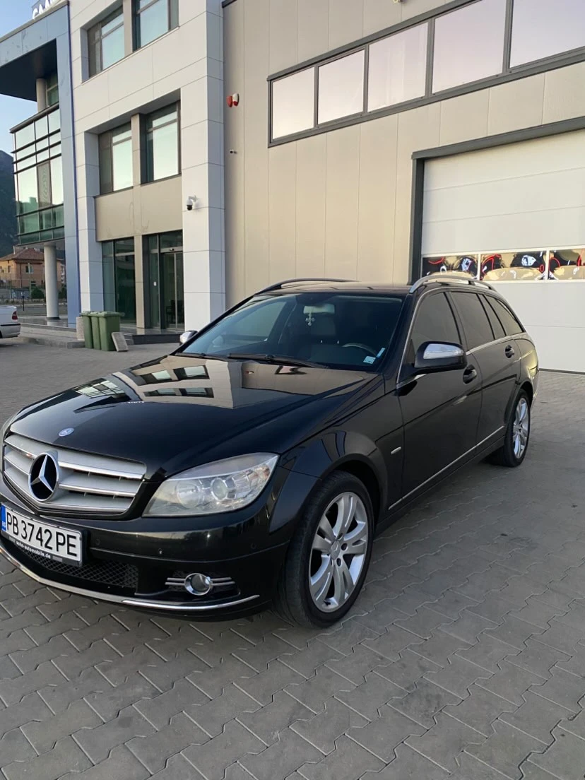 Mercedes-Benz C 220 Mercedes 2.2 (646) 5G tronic задно задвижване 