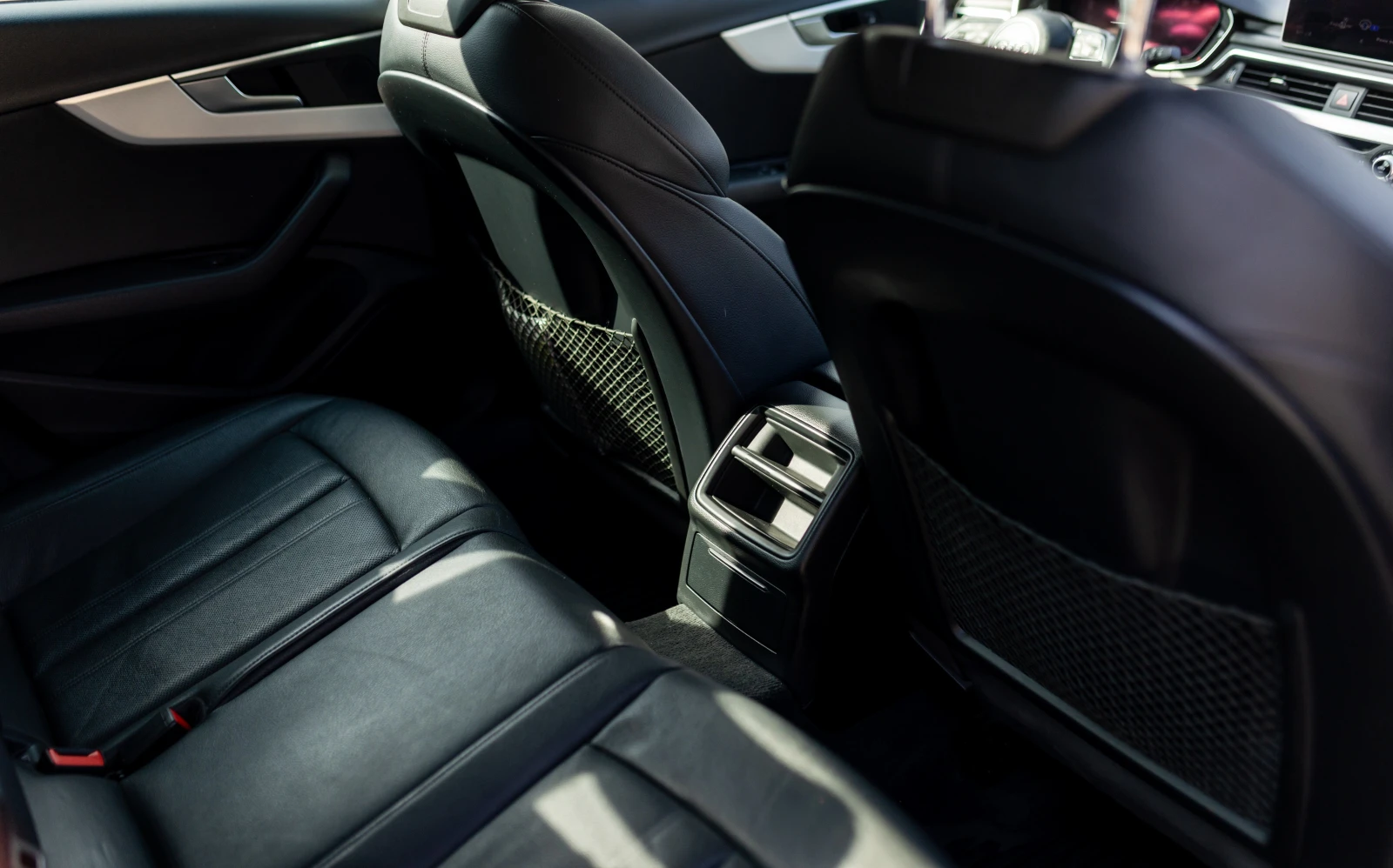 Audi A4 Audi A4 LIMOUSINE/2.0TDI/7AT/������ ������ | Mobile.bg � ����������� 12