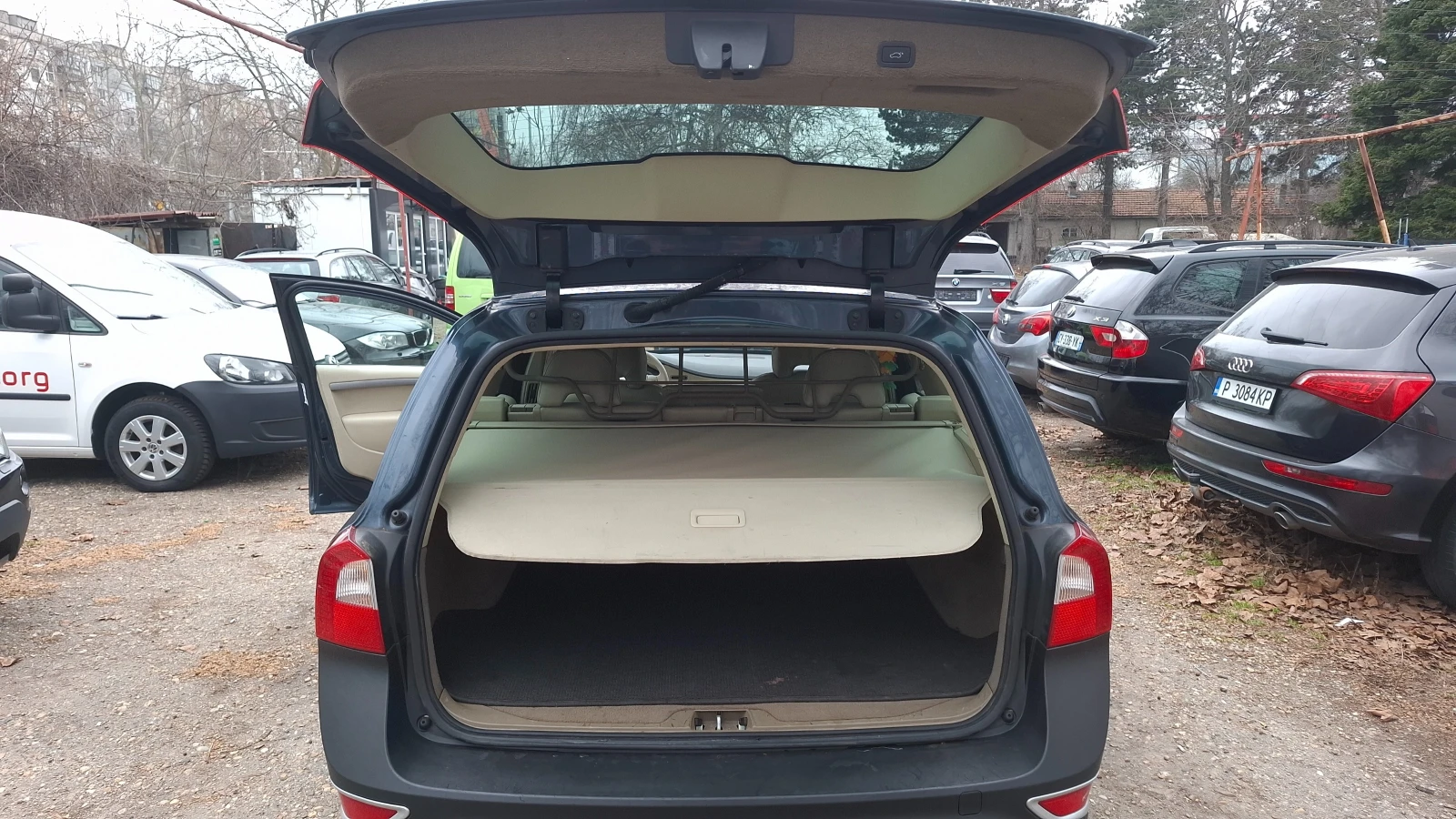 Volvo Xc70 2.4/D5/4Х4, снимка 11 - Автомобили и джипове - 53899156