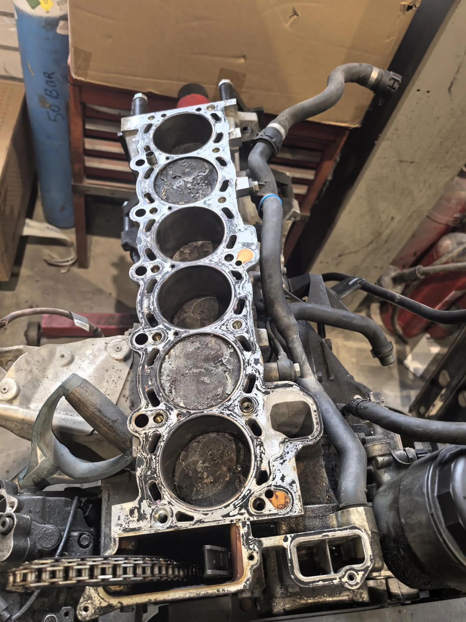 BMW 525, снимка 9 - Автомобили и джипове - 54273731