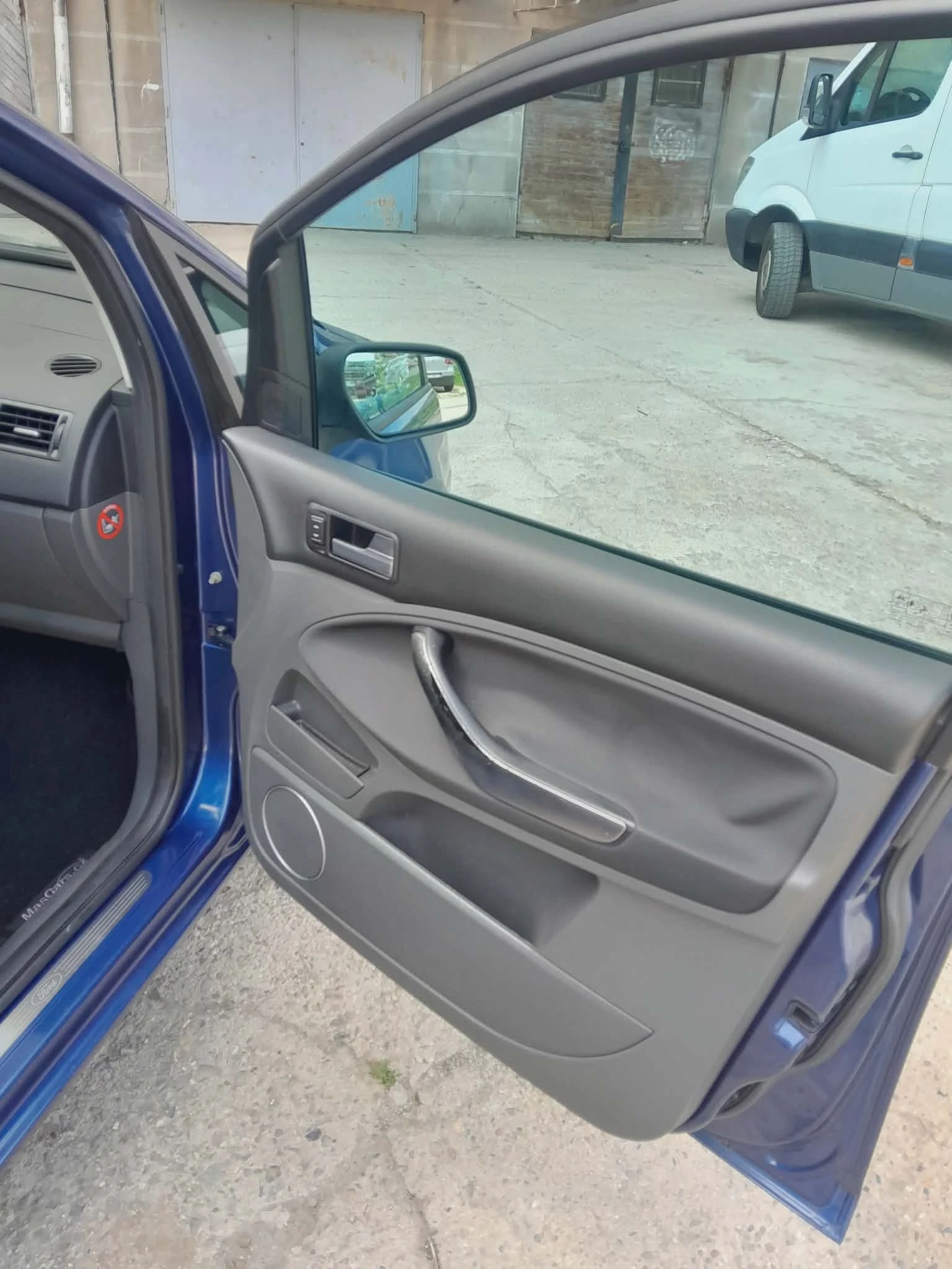 Ford C-max, снимка 9 - Автомобили и джипове - 54367752
