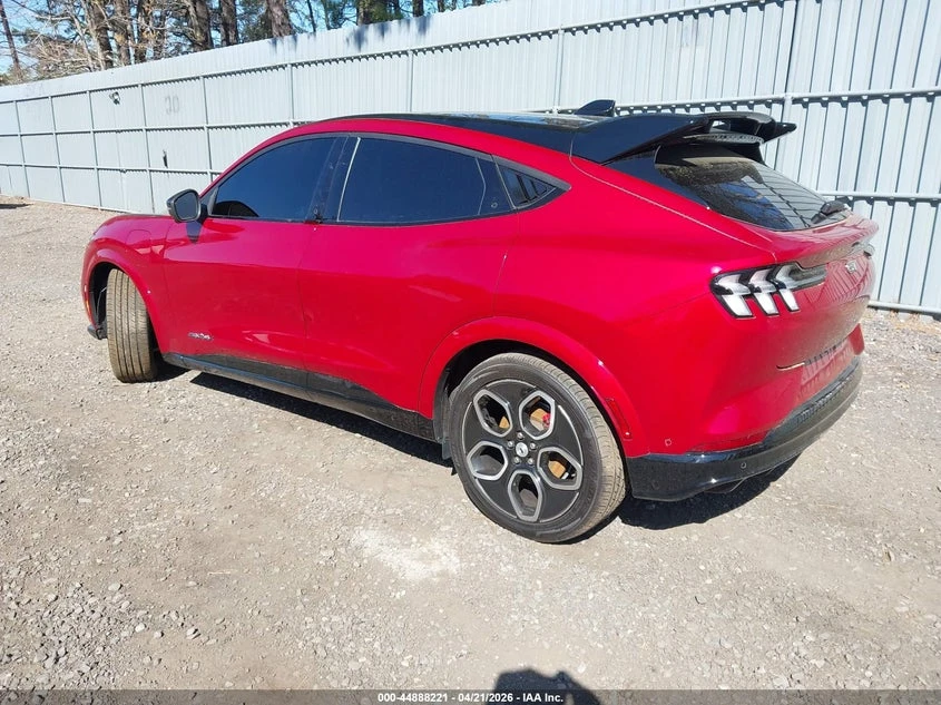 Ford Mustang Mach-E Gt, снимка 3 - Автомобили и джипове - 54891681
