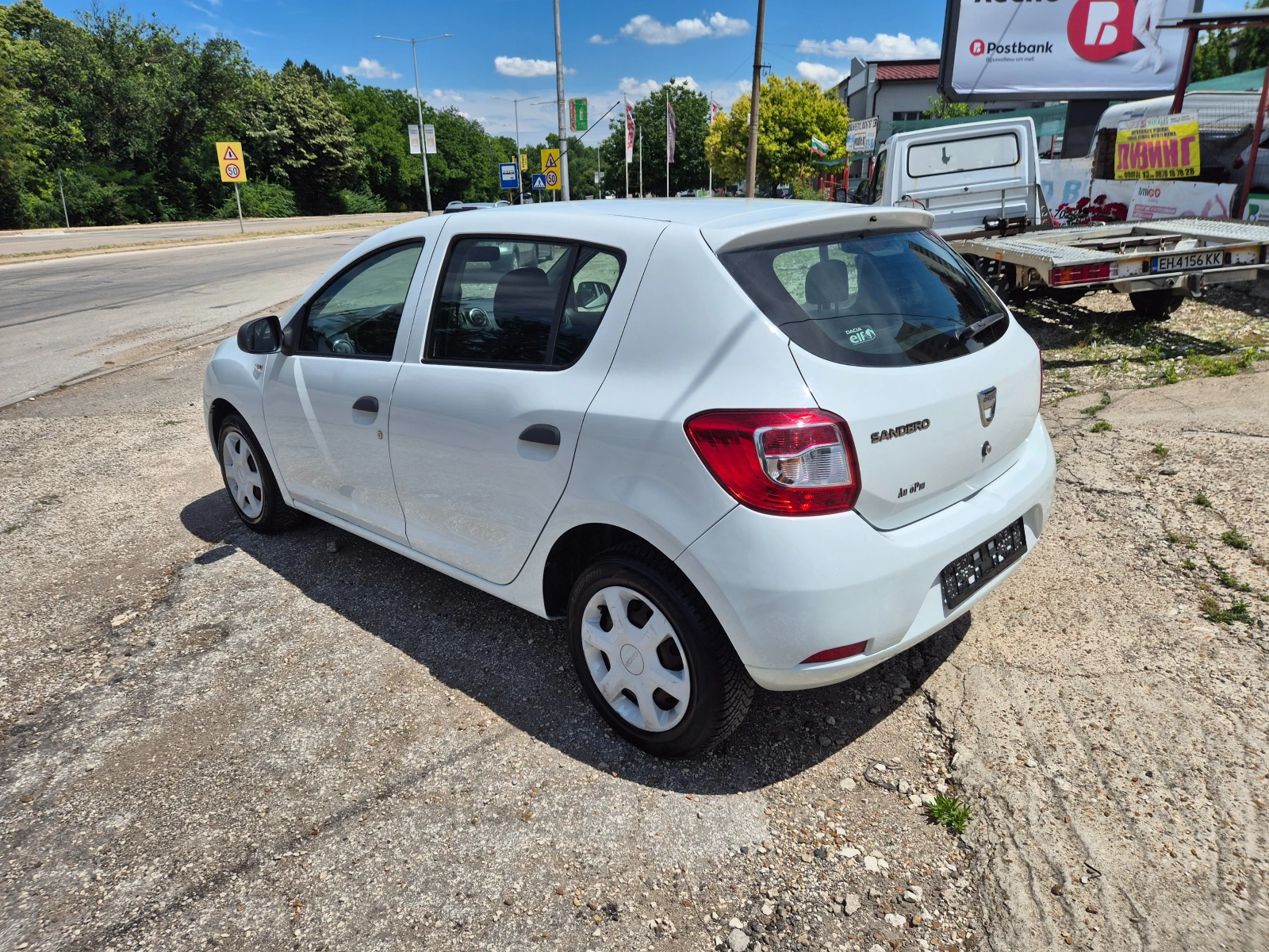 Dacia Sandero 1.2i* ГАЗ, снимка 7 - Автомобили и джипове - 54959452