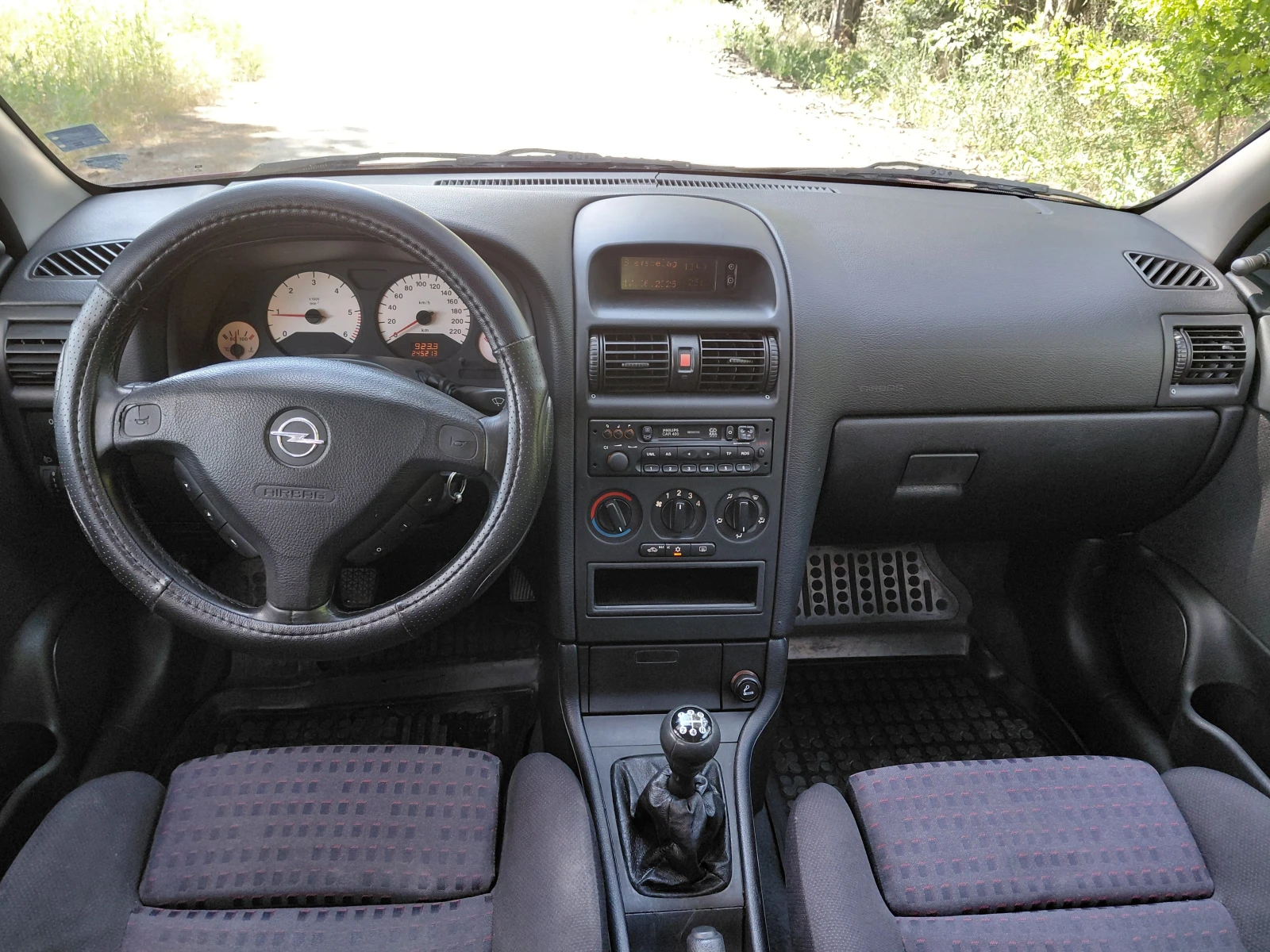 Opel Astra 2.0 DTI, снимка 15 - Автомобили и джипове - 54968342