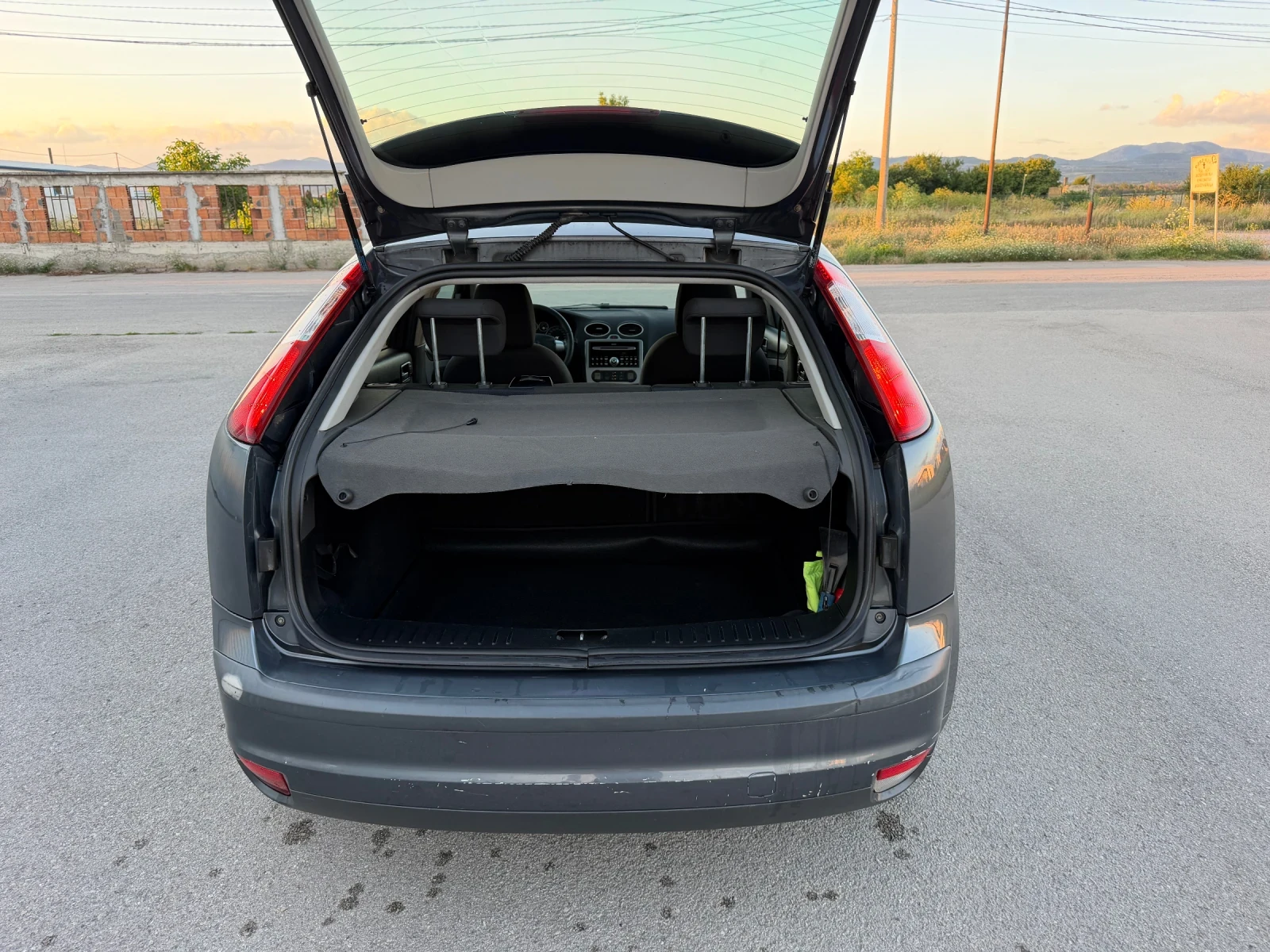 Ford Focus 1.6 TDCI  110k, снимка 14 - Автомобили и джипове - 55169426