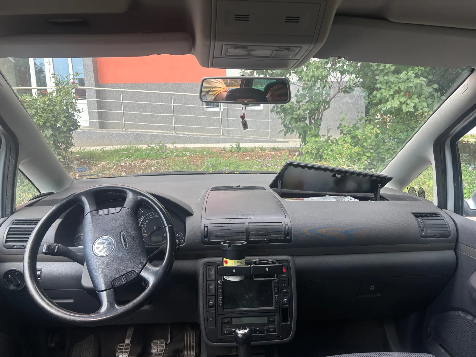 VW Sharan, снимка 4 - Автомобили и джипове - 55247991