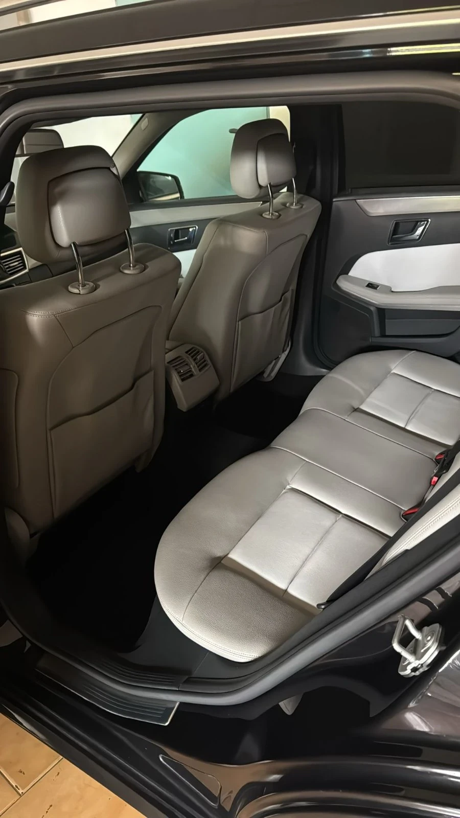 Mercedes-Benz E 350, снимка 2 - Автомобили и джипове - 55254303