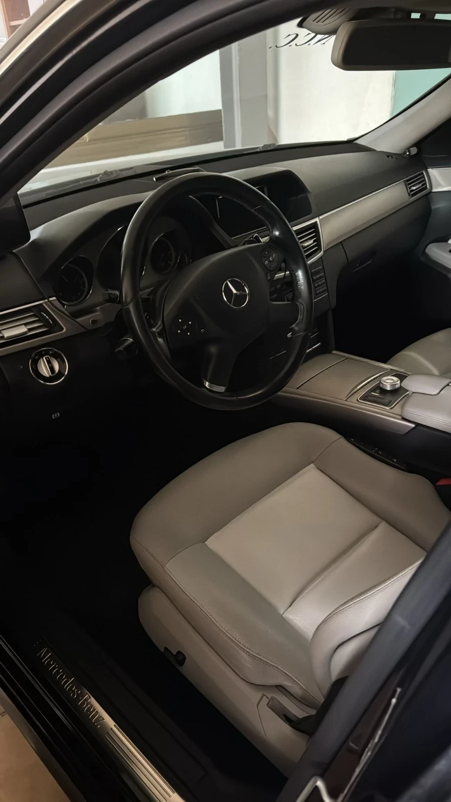 Mercedes-Benz E 350, снимка 3 - Автомобили и джипове - 55254303