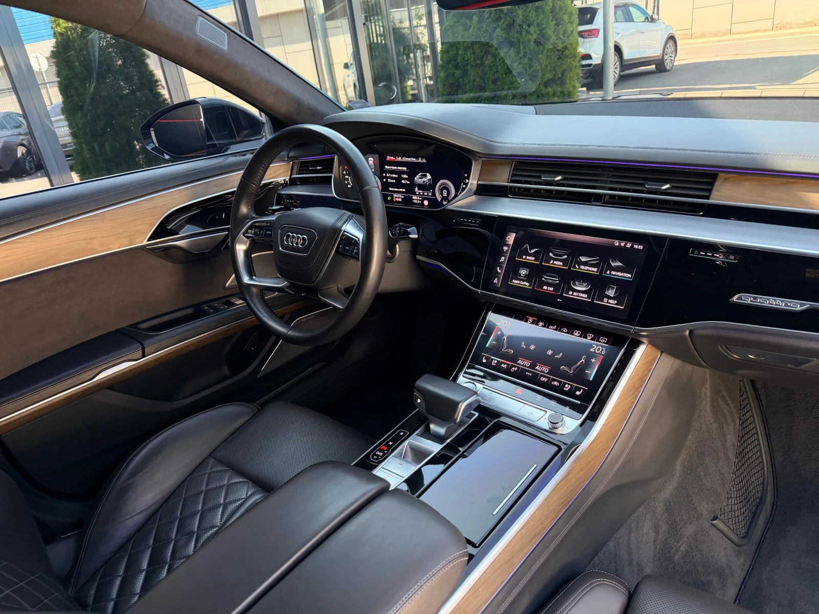 Audi A8 50TDI quattro S-Line Laser B&O 3D HUD Keyless 360 , снимка 10 - Автомобили и джипове - 55352007