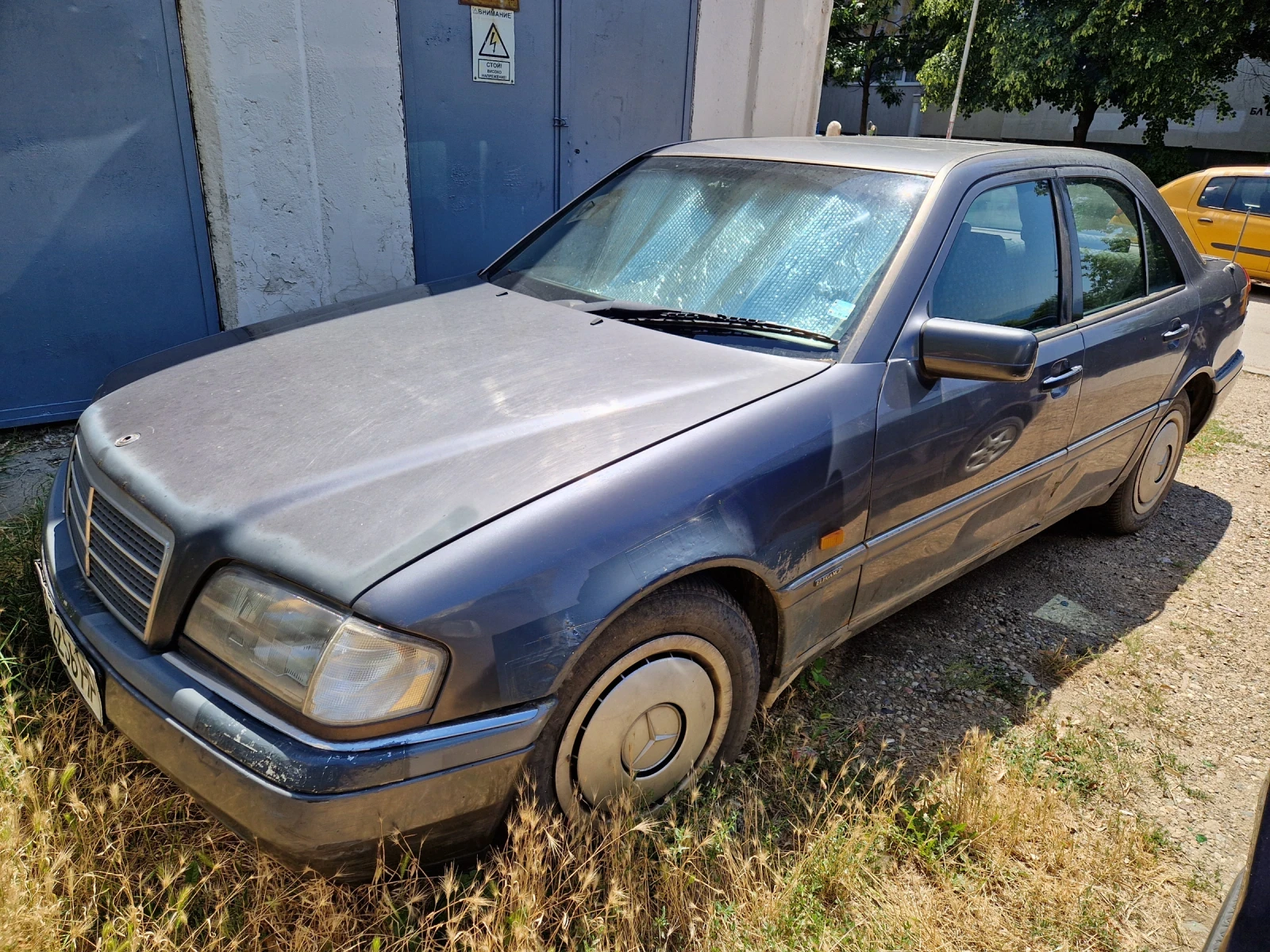 Mercedes-Benz 220, снимка 3 - Автомобили и джипове - 55424173