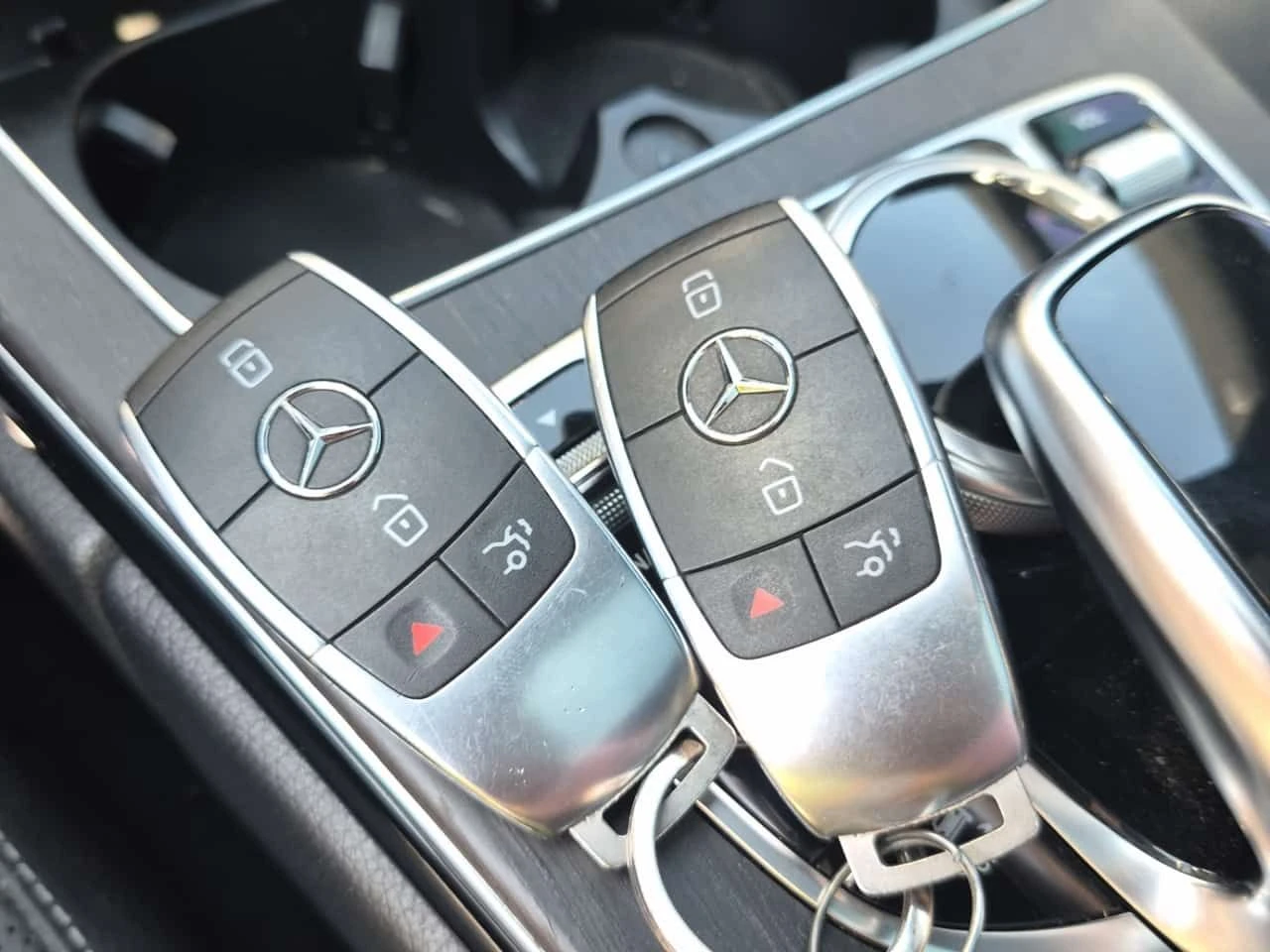 Mercedes-Benz C 43 AMG CARFAX/ФИНАНСИРАНЕ, снимка 8 - Автомобили и джипове - 55534892