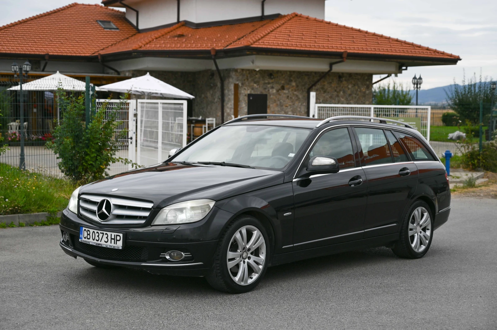 Mercedes-Benz C 220 CDI* Avantgarde* Avtomat* Подгрев, снимка 2 - Автомобили и джипове - 56243008