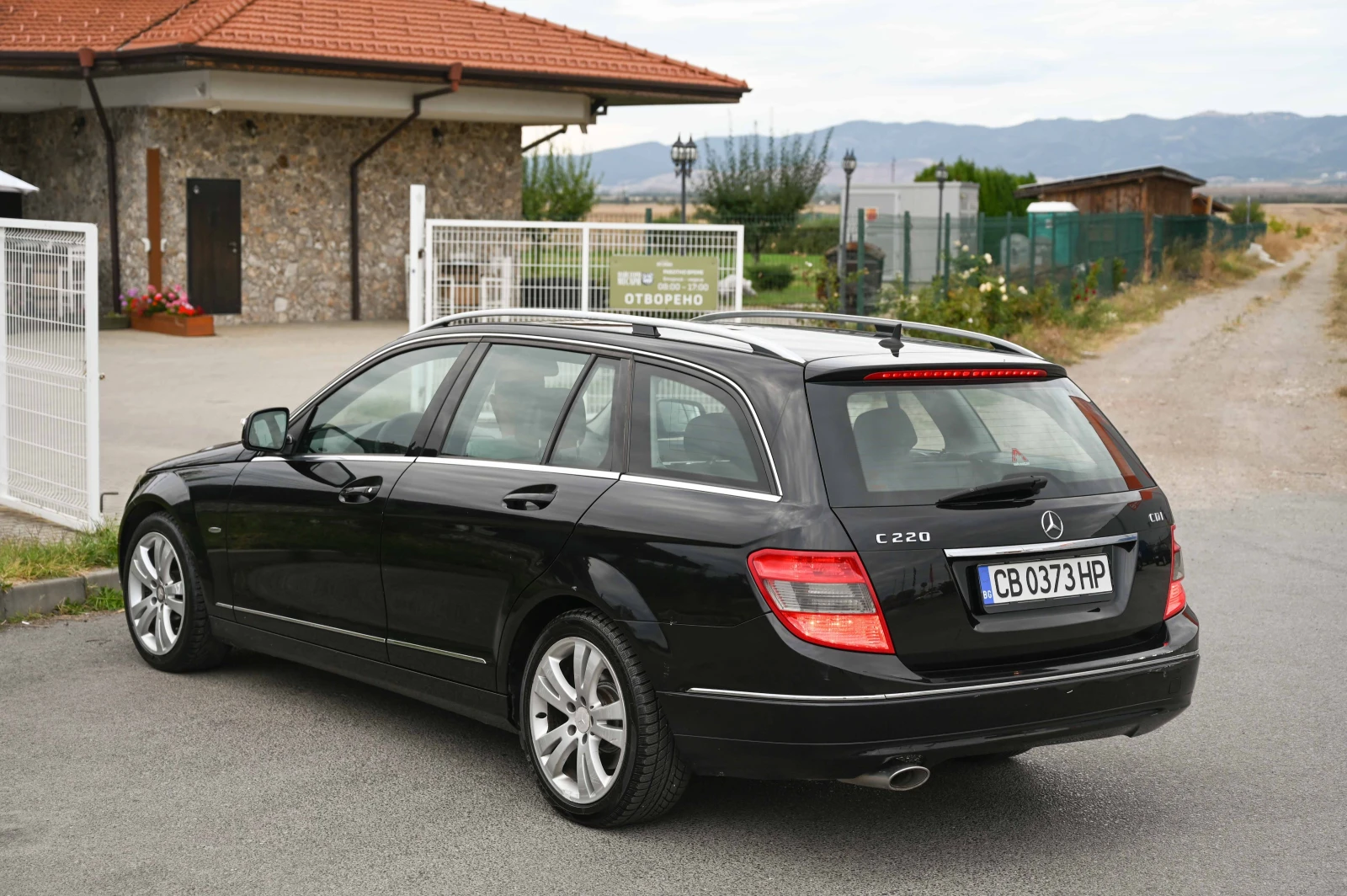 Mercedes-Benz C 220 CDI* Avantgarde* Avtomat* Подгрев, снимка 6 - Автомобили и джипове - 56243008