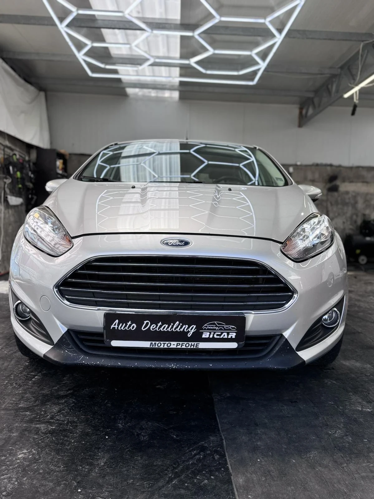 Ford Fiesta 1.5 TDCI, снимка 2 - Автомобили и джипове - 56266424