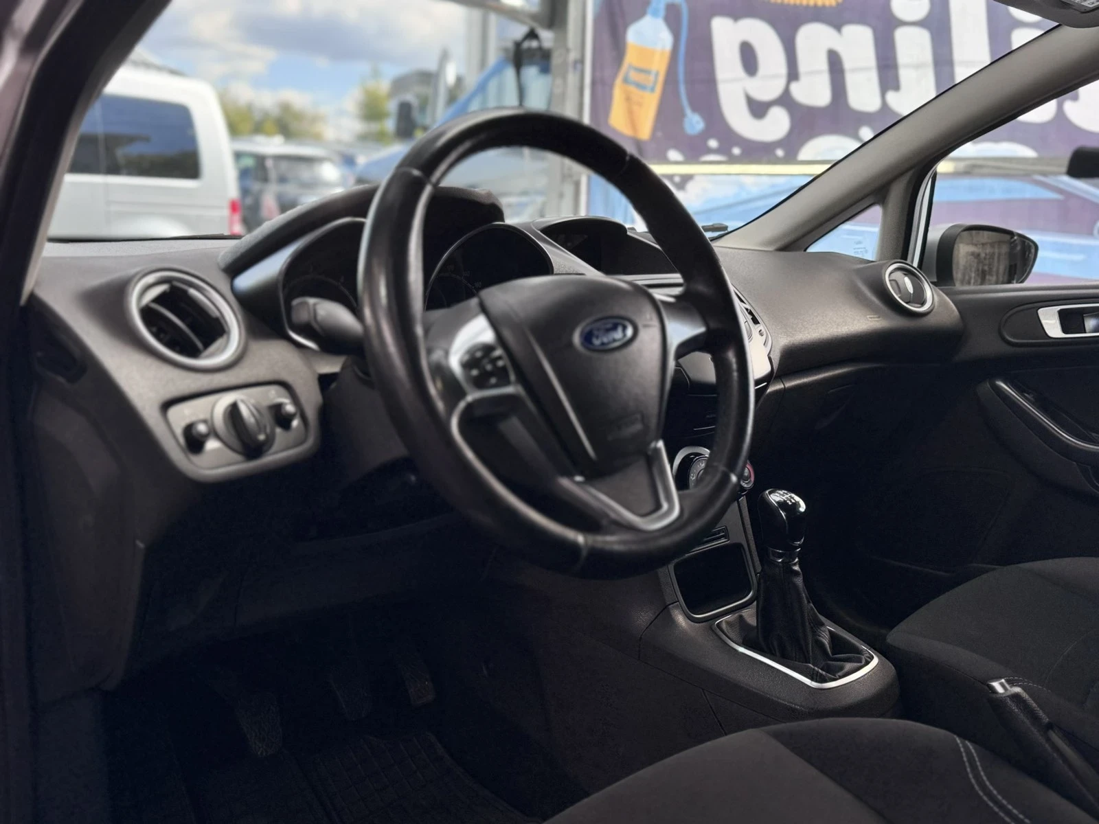 Ford Fiesta 1.5 TDCI, снимка 10 - Автомобили и джипове - 56266424