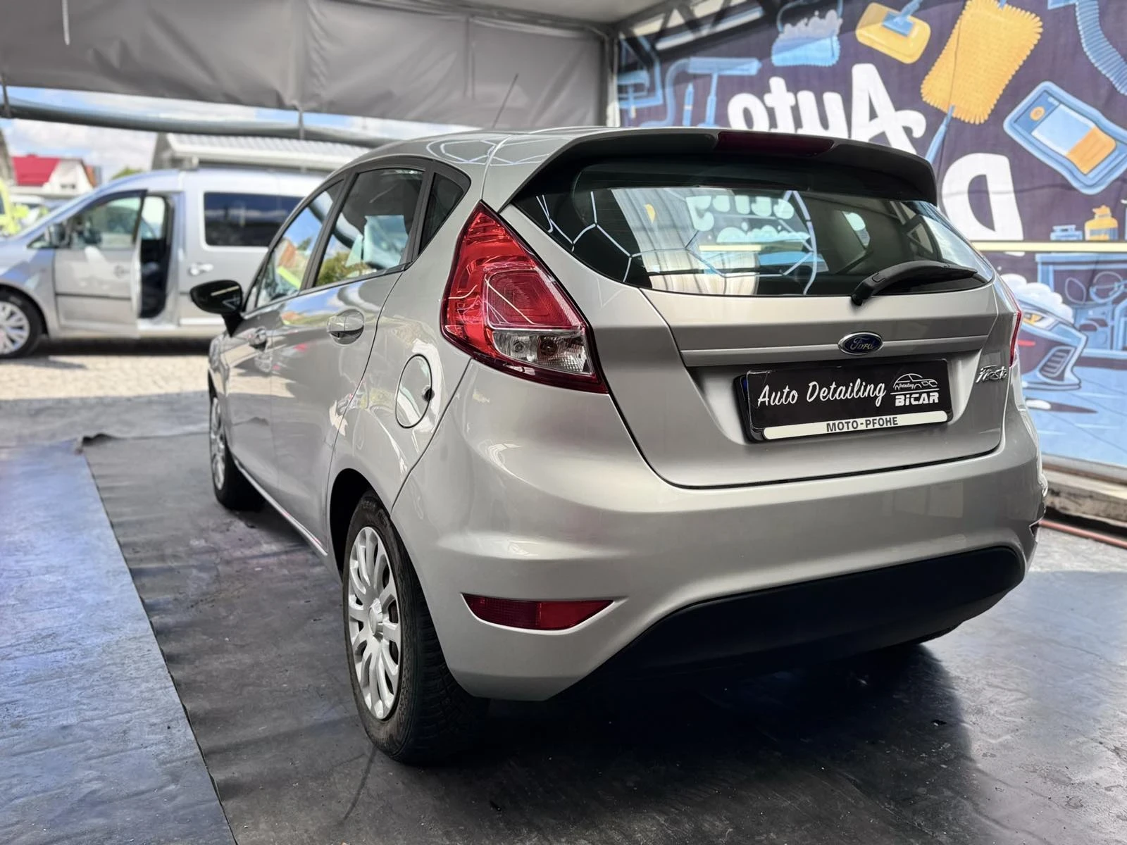 Ford Fiesta 1.5 TDCI, снимка 4 - Автомобили и джипове - 56266424