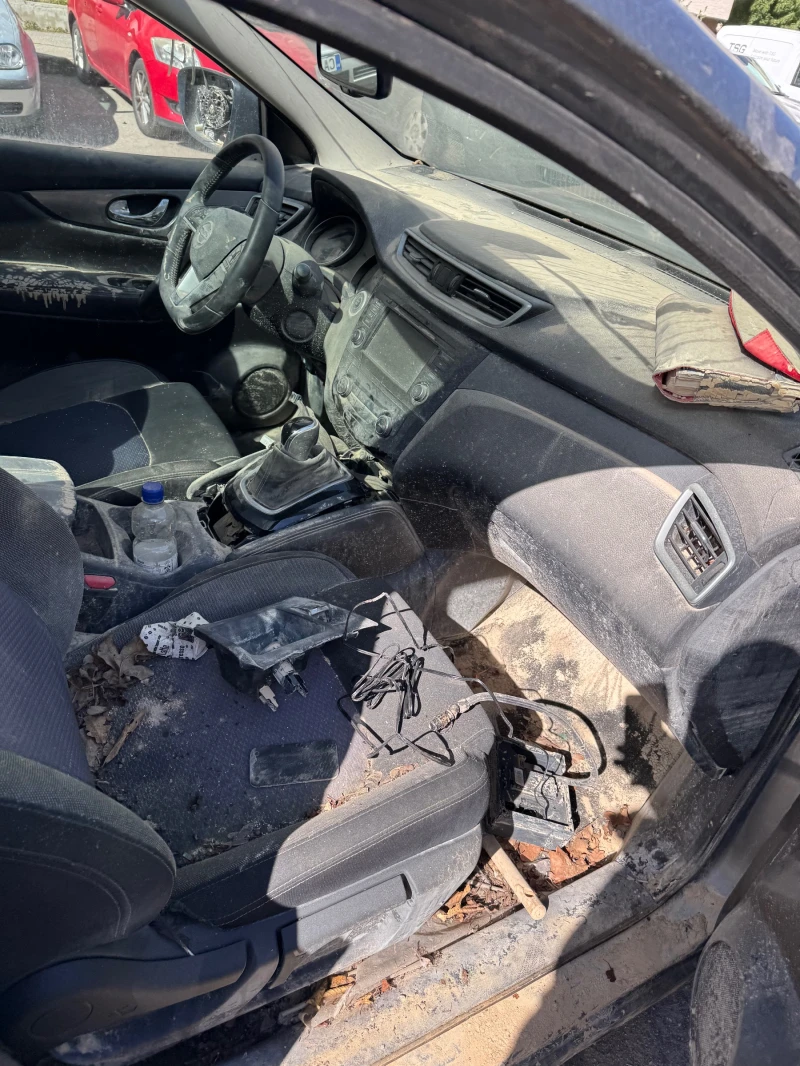 Nissan Qashqai 1.5DCI 1.3DIG-T, снимка 5 - Автомобили и джипове - 47956996