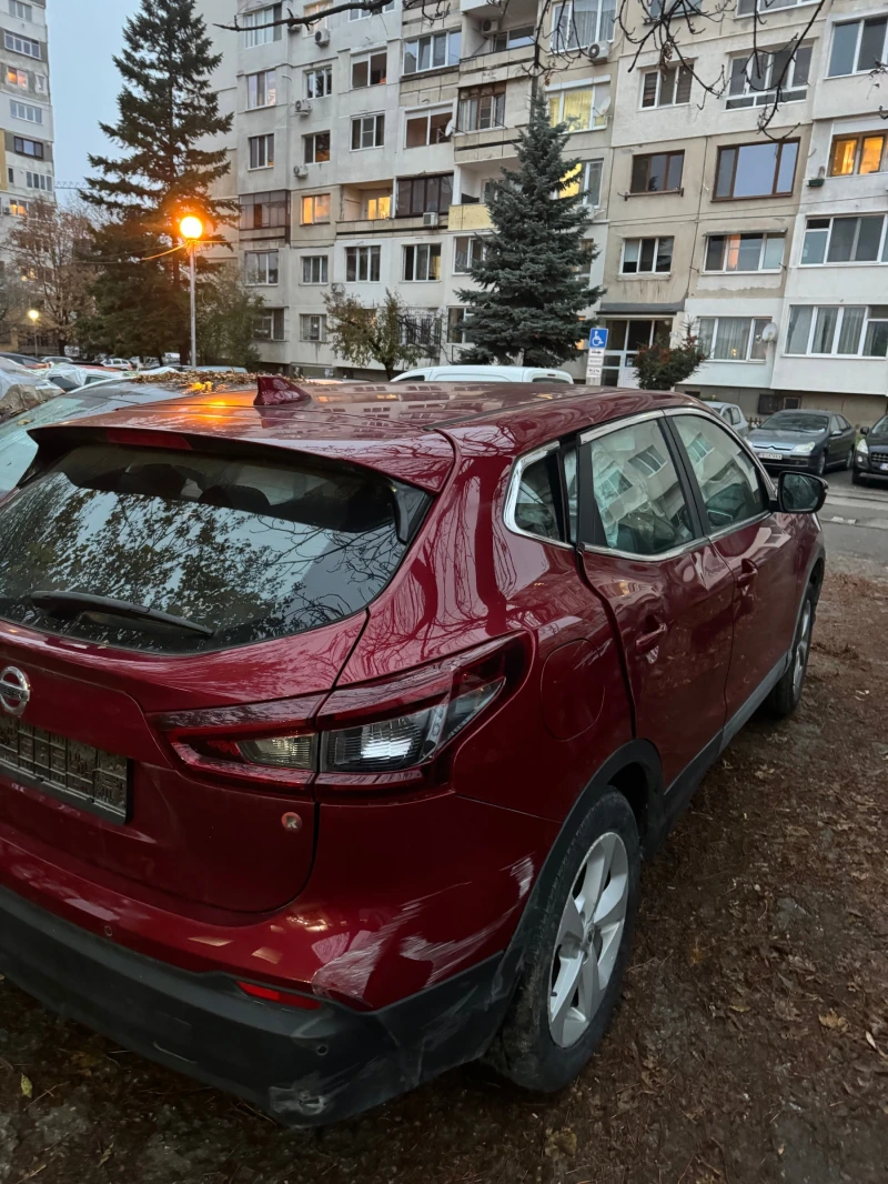 Nissan Qashqai 1, 5DCi, снимка 4 - Автомобили и джипове - 47956996