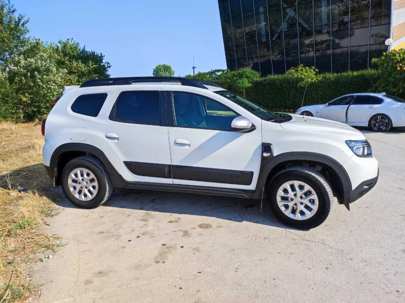 Dacia Duster, снимка 15 - Автомобили и джипове - 53113160