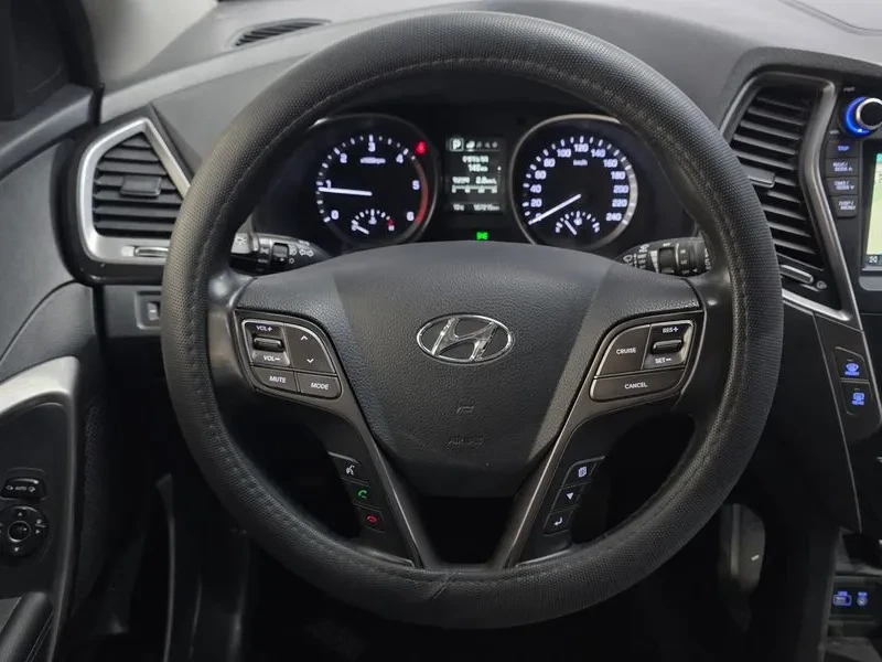 Hyundai Santa fe 2.0 4WD, снимка 13 - Автомобили и джипове - 54871307