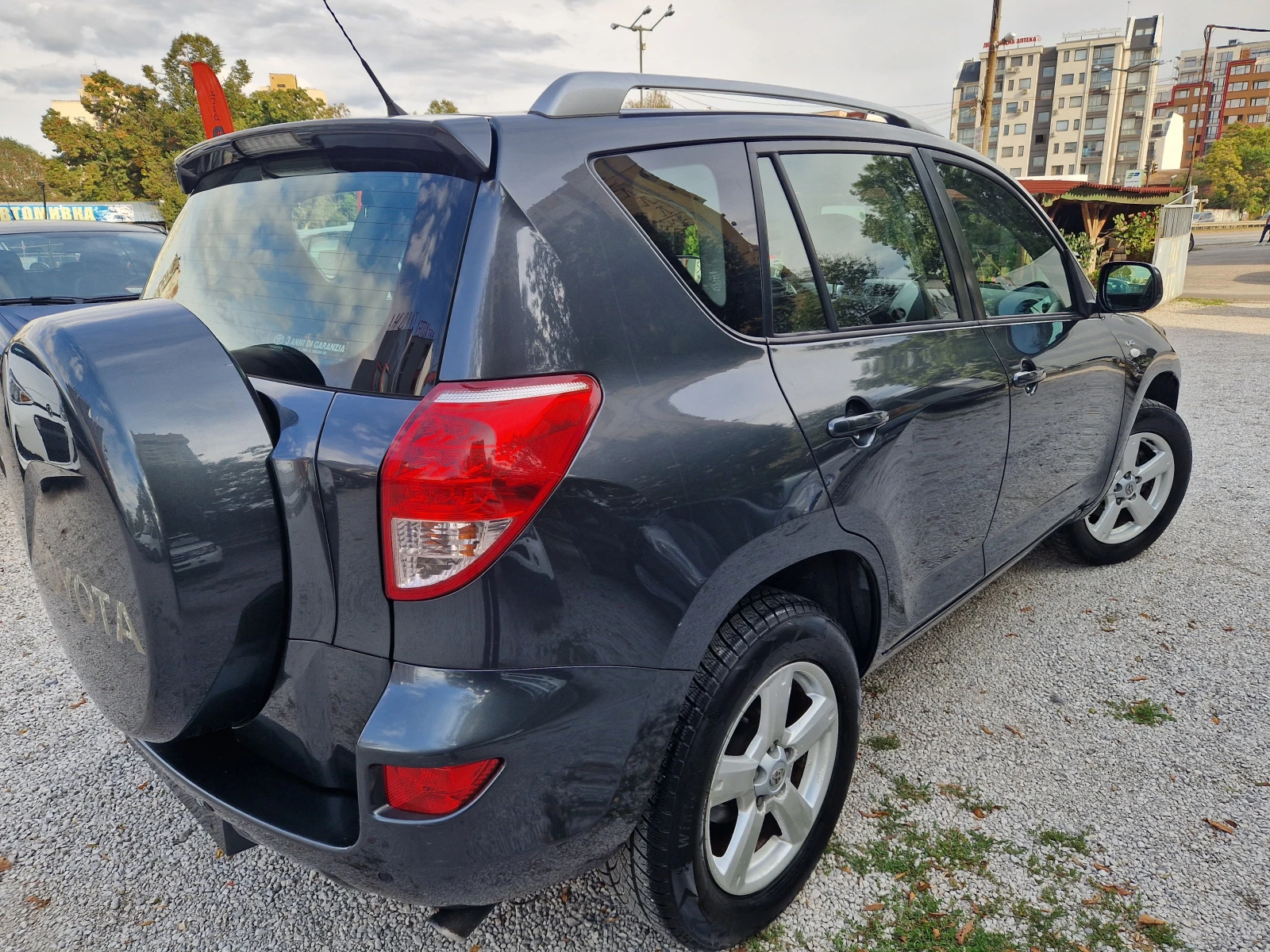 Toyota Rav4 2.2D4d/4x4 - изображение 5