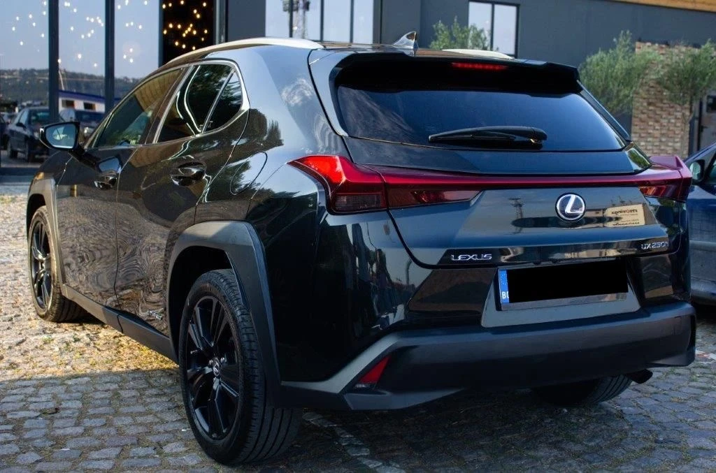 Lexus UX 250h 4 x 4  | Mobile.bg   6