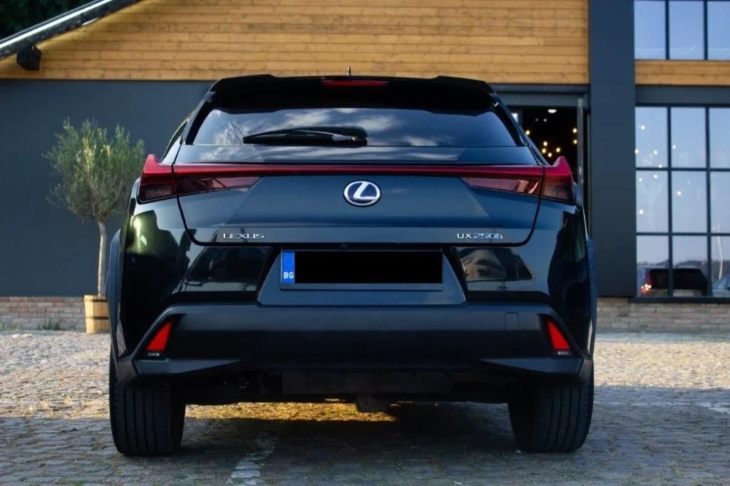Lexus UX 250h 4 x 4  | Mobile.bg   8