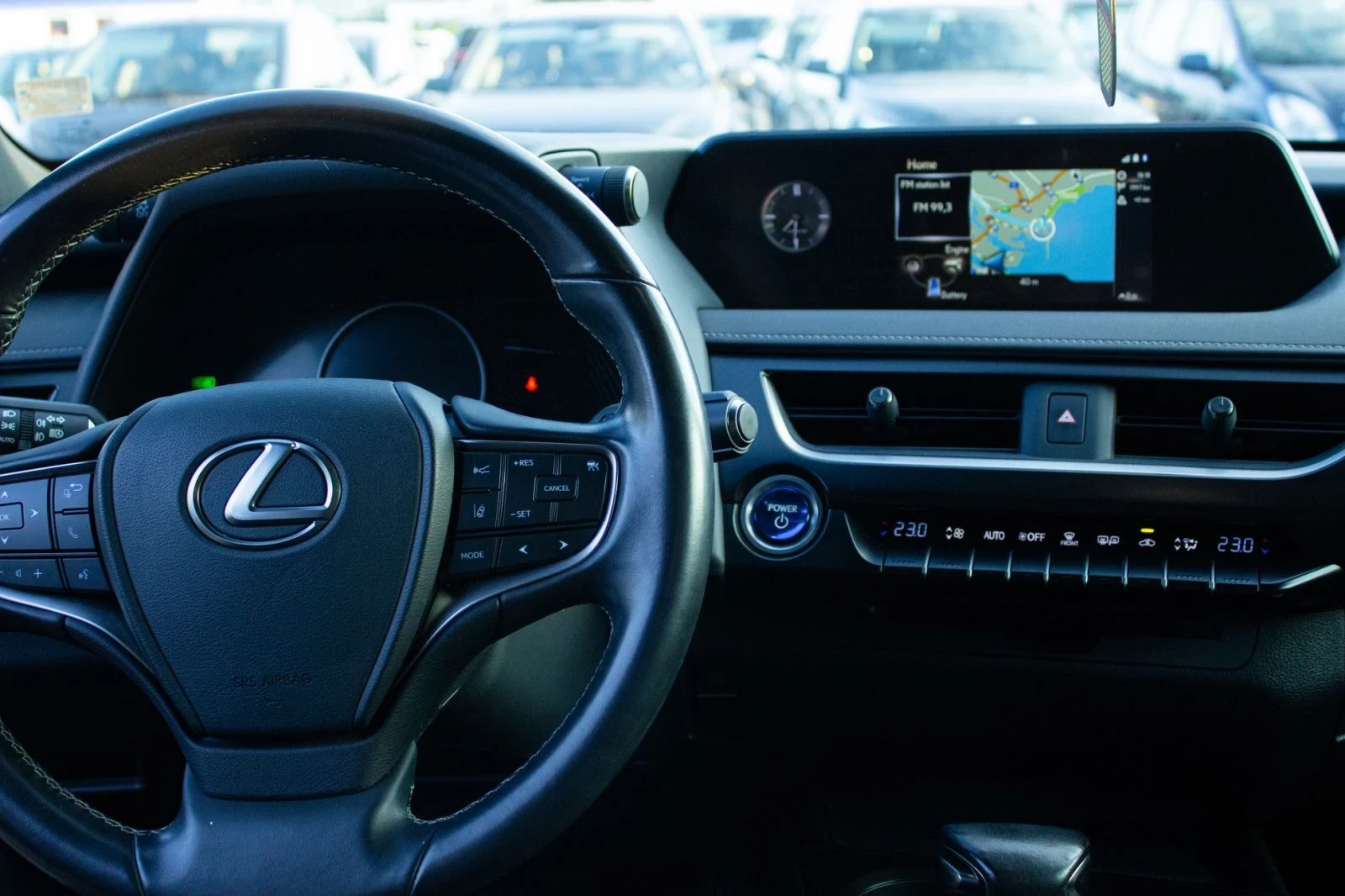 Lexus UX 250h 4 x 4  | Mobile.bg   9