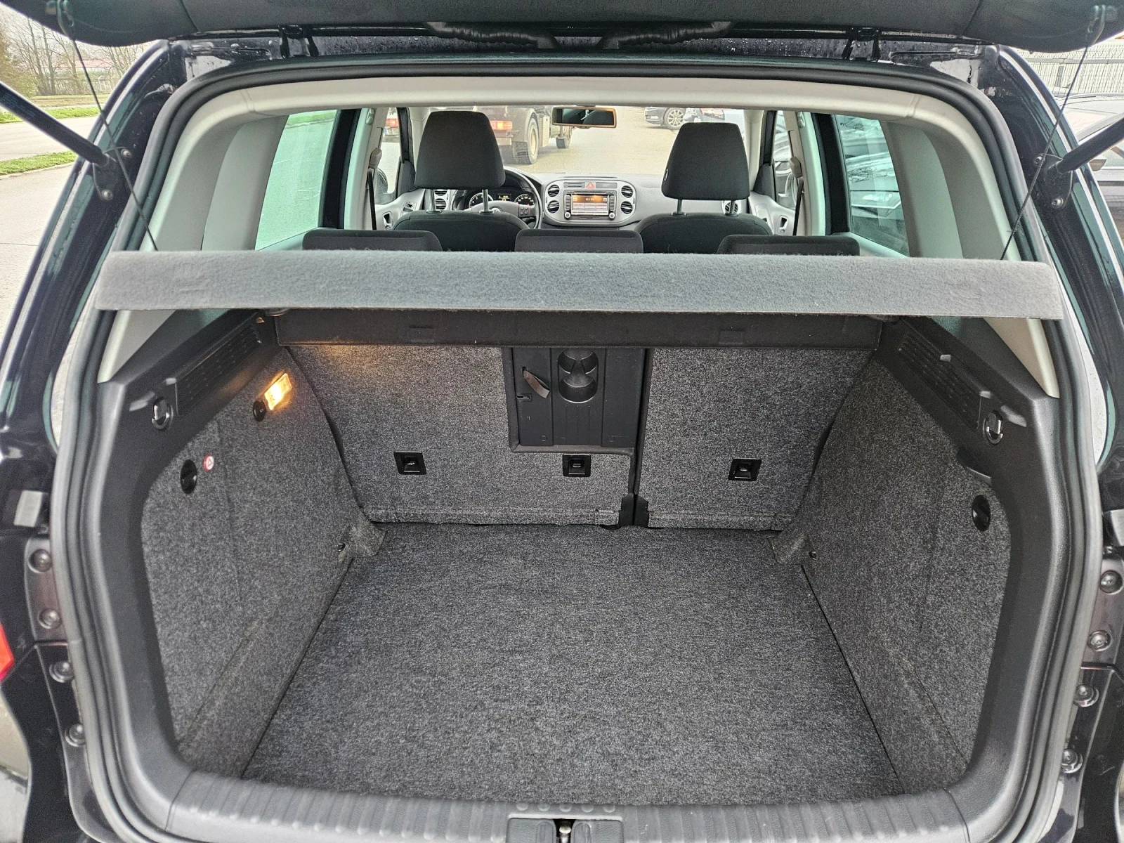 VW Tiguan 1.4 I  140 �.�  R-LINE  | Mobile.bg � ����������� 13