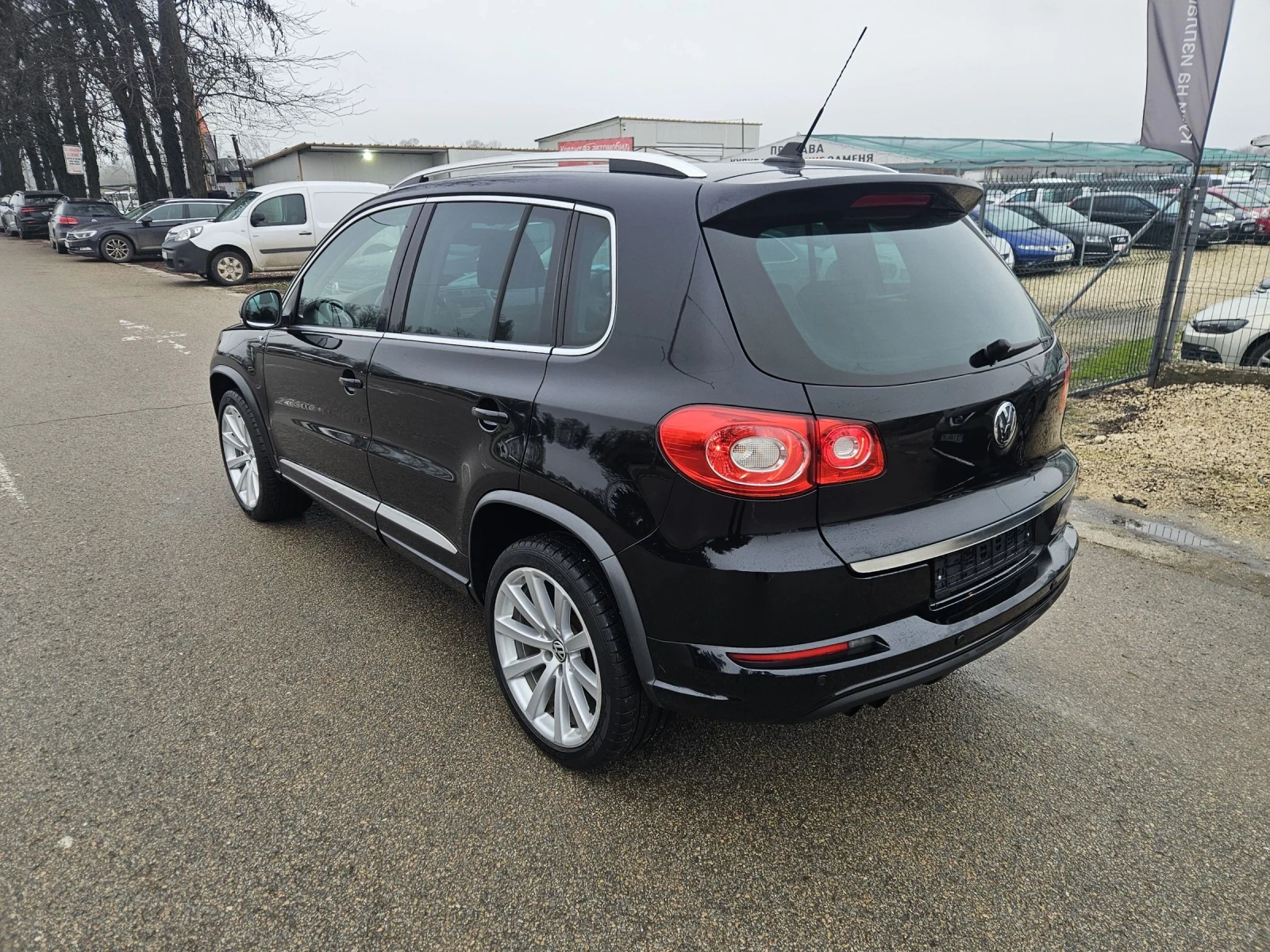 VW Tiguan 1.4 I  140 к.с  R-LINE  - изображение 5