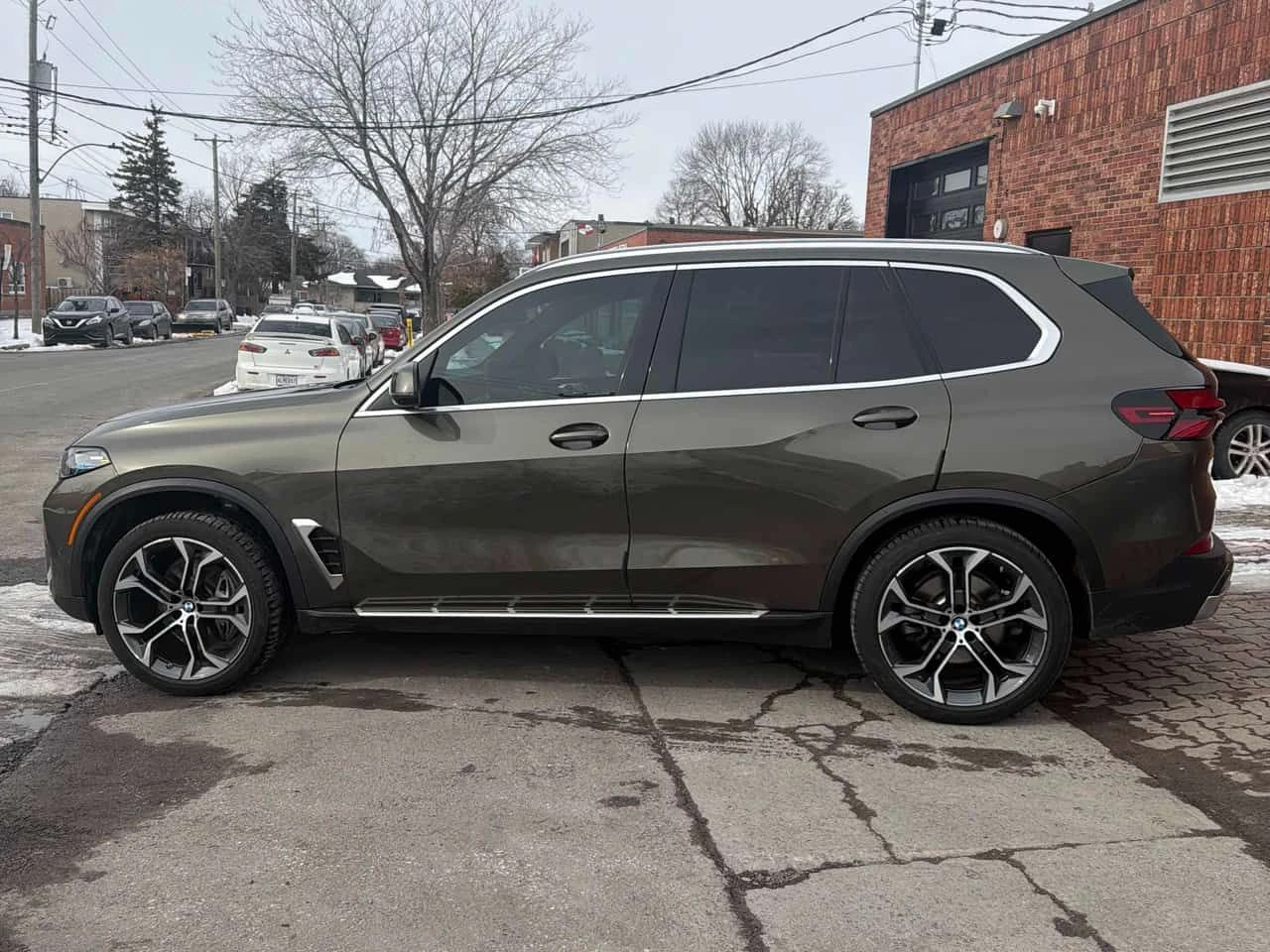 BMW X5 * xDrive40i * ЛАЗЕР * ДИСТРОНИК * 360 * H/K * , снимка 2 - Автомобили и джипове - 53967137