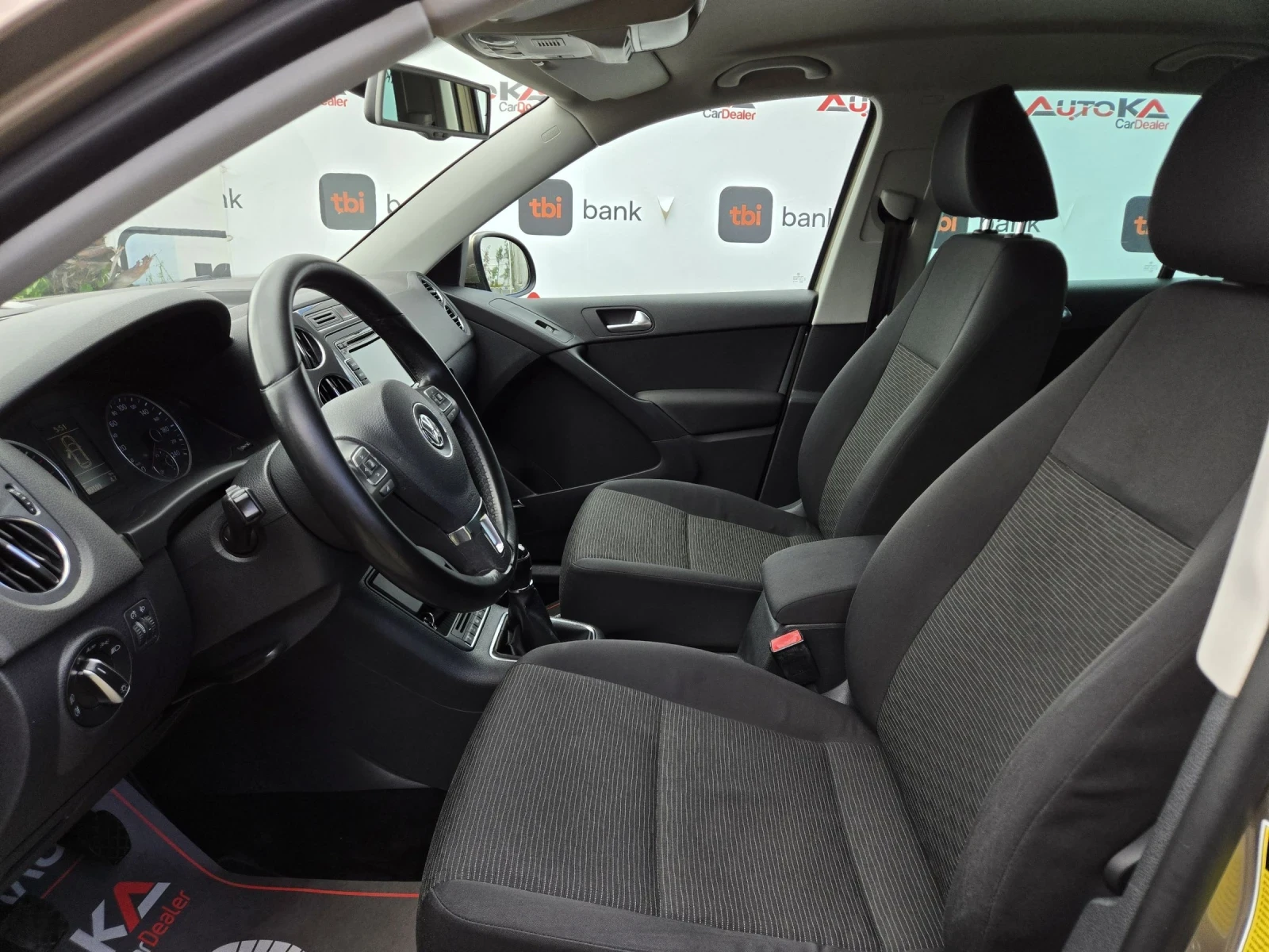 VW Tiguan 1.4TSI-122кс= 6СК= FACE= DYNAUDIO= ОБСЛУЖЕН= EU5B , снимка 7 - Автомобили и джипове - 54096432