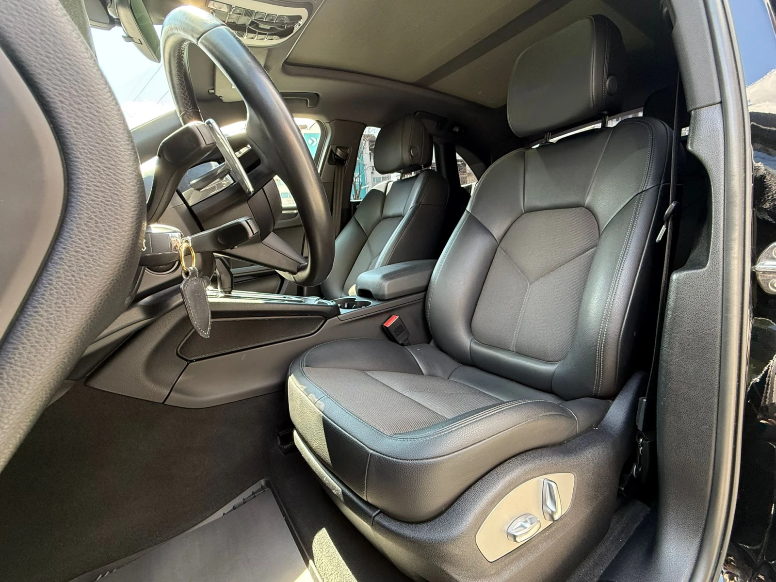 Porsche Macan, снимка 11 - Автомобили и джипове - 54156821