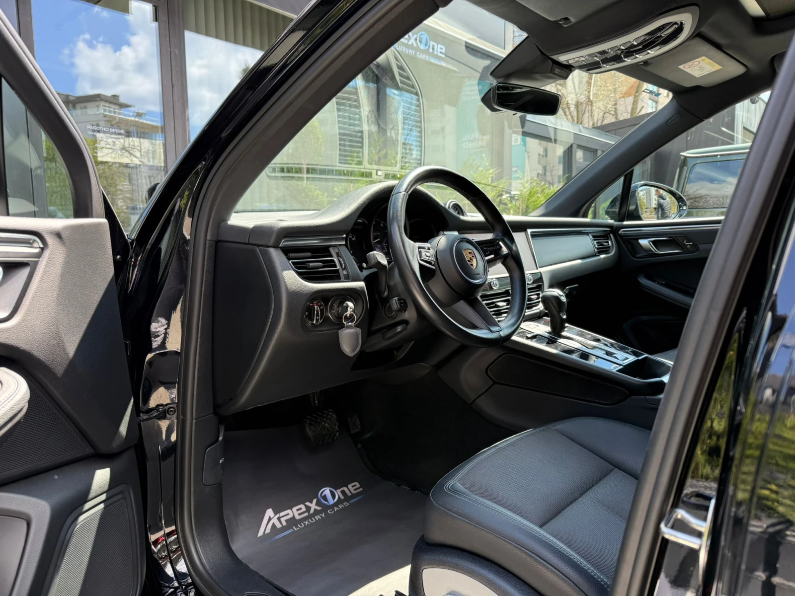 Porsche Macan, снимка 9 - Автомобили и джипове - 54156821