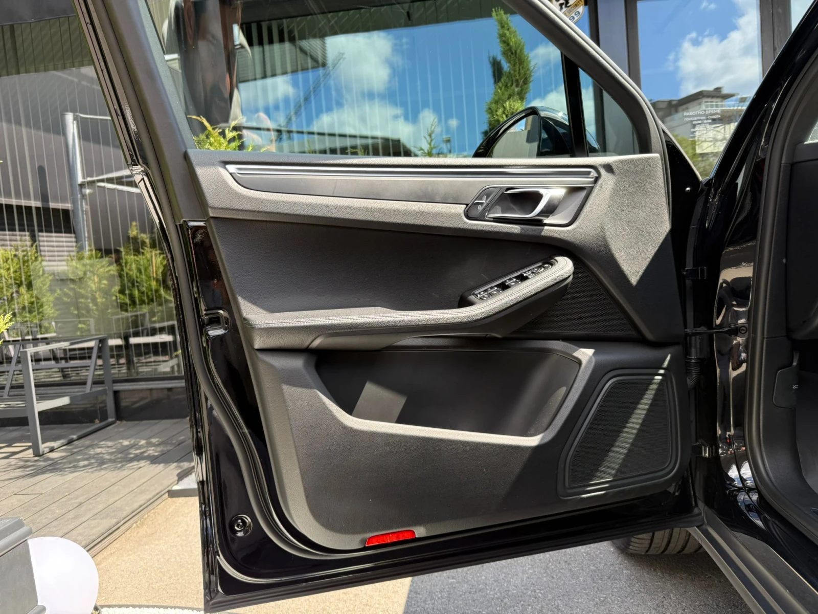 Porsche Macan, снимка 10 - Автомобили и джипове - 54156821