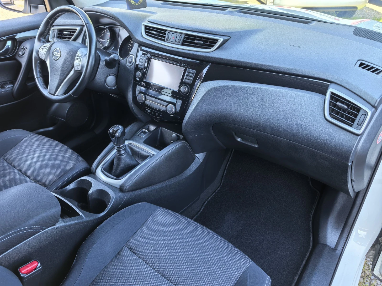 Nissan Qashqai  PANORAMA 360 ������ (�������� ������� )  | Mobile.bg � ����������� 12