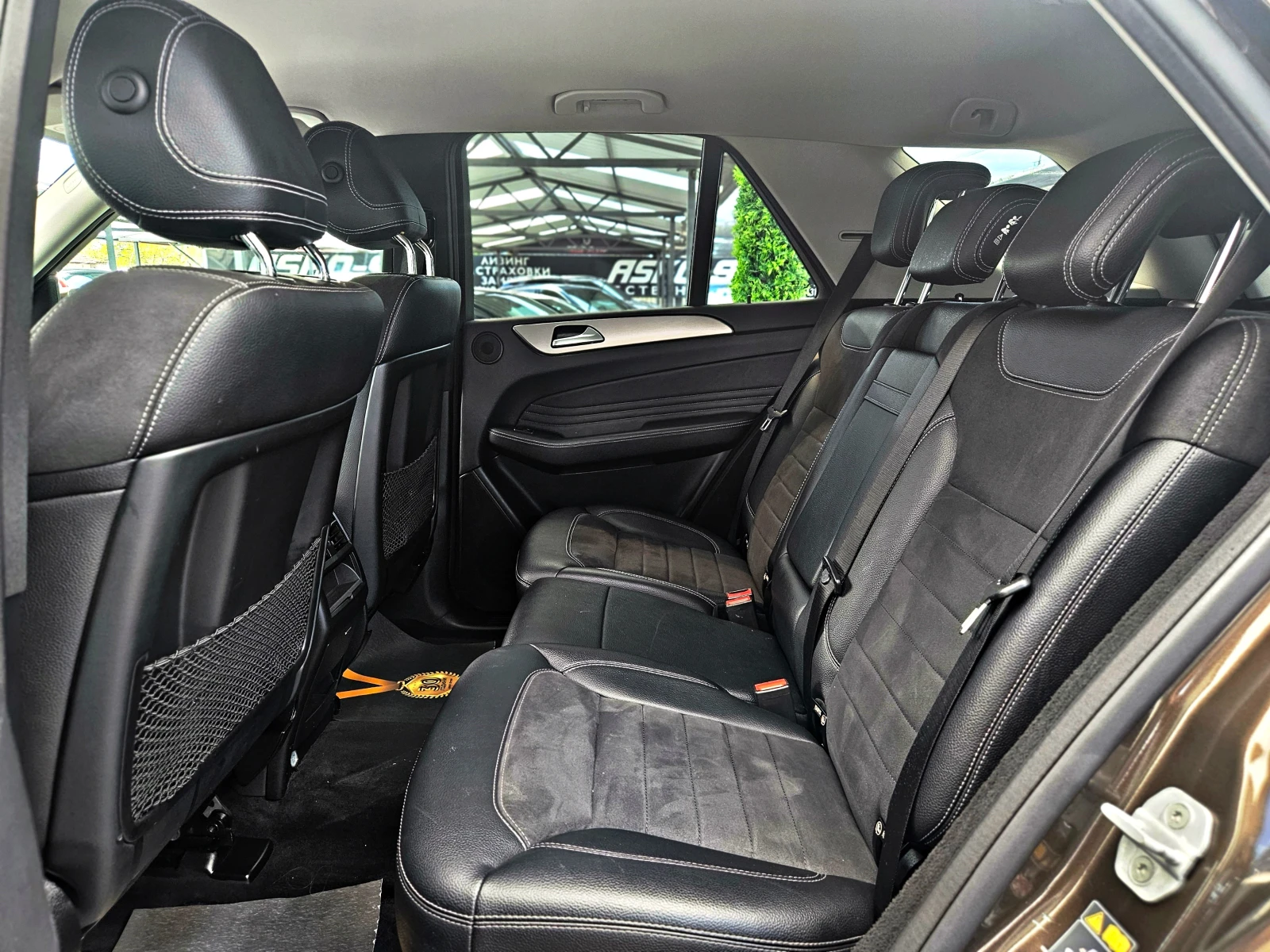 Mercedes-Benz ML 350 AMG/SPECIAL EDITION/GERMANY/ПОДГРЕВ/START-STOP/LIZ, снимка 16 - Автомобили и джипове - 54438669