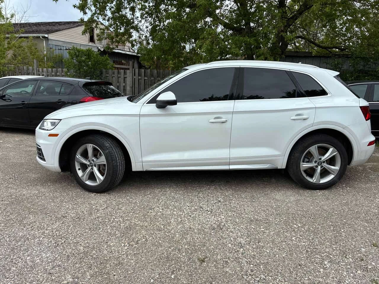 Audi Q5 | Progressiv | ПОДГРЕВ | ПАНОРАМА | , снимка 2 - Автомобили и джипове - 54577757