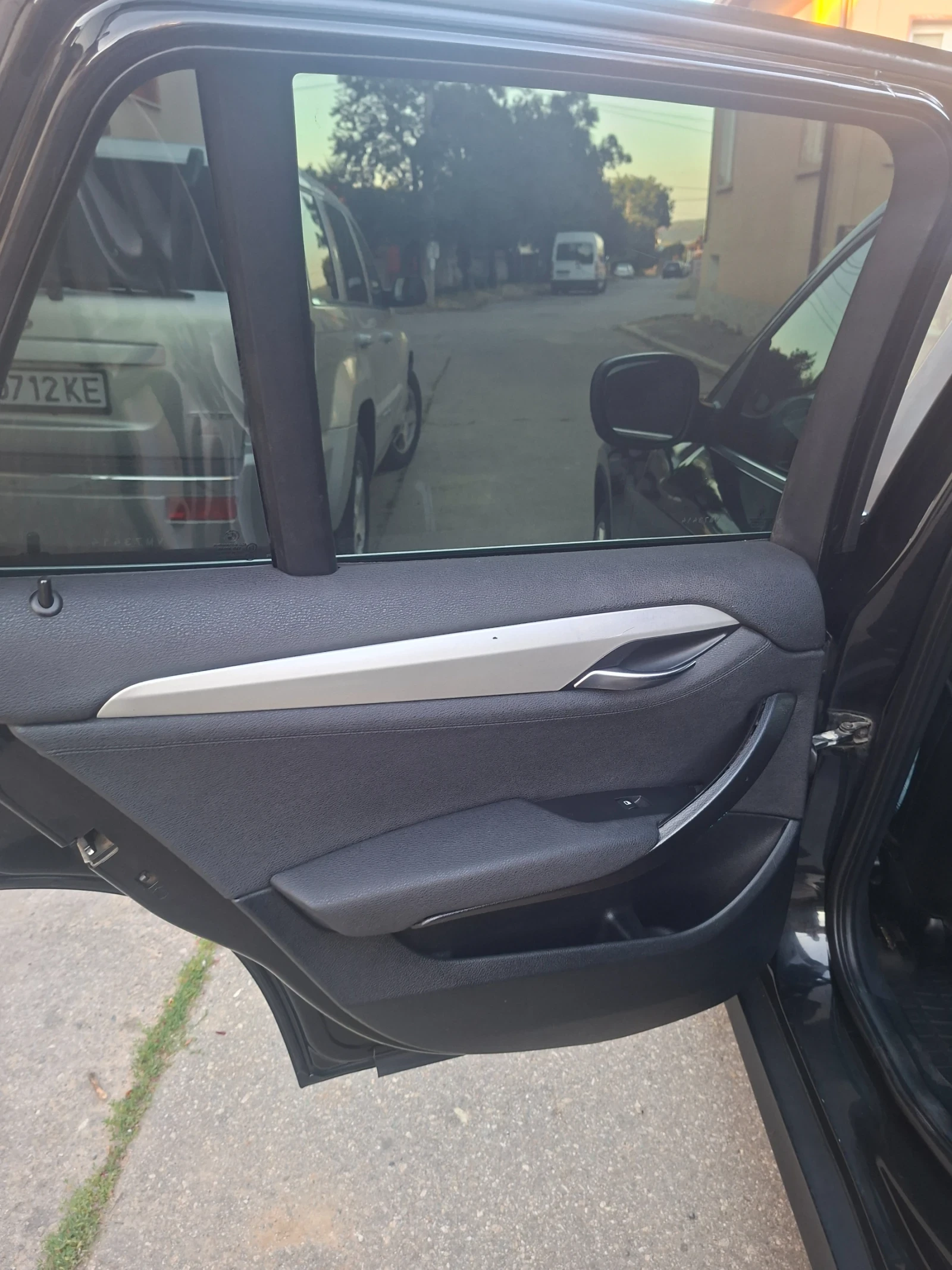 BMW X1 Сменени Вериги 2.3xdrive TOP, снимка 8 - Автомобили и джипове - 55561520