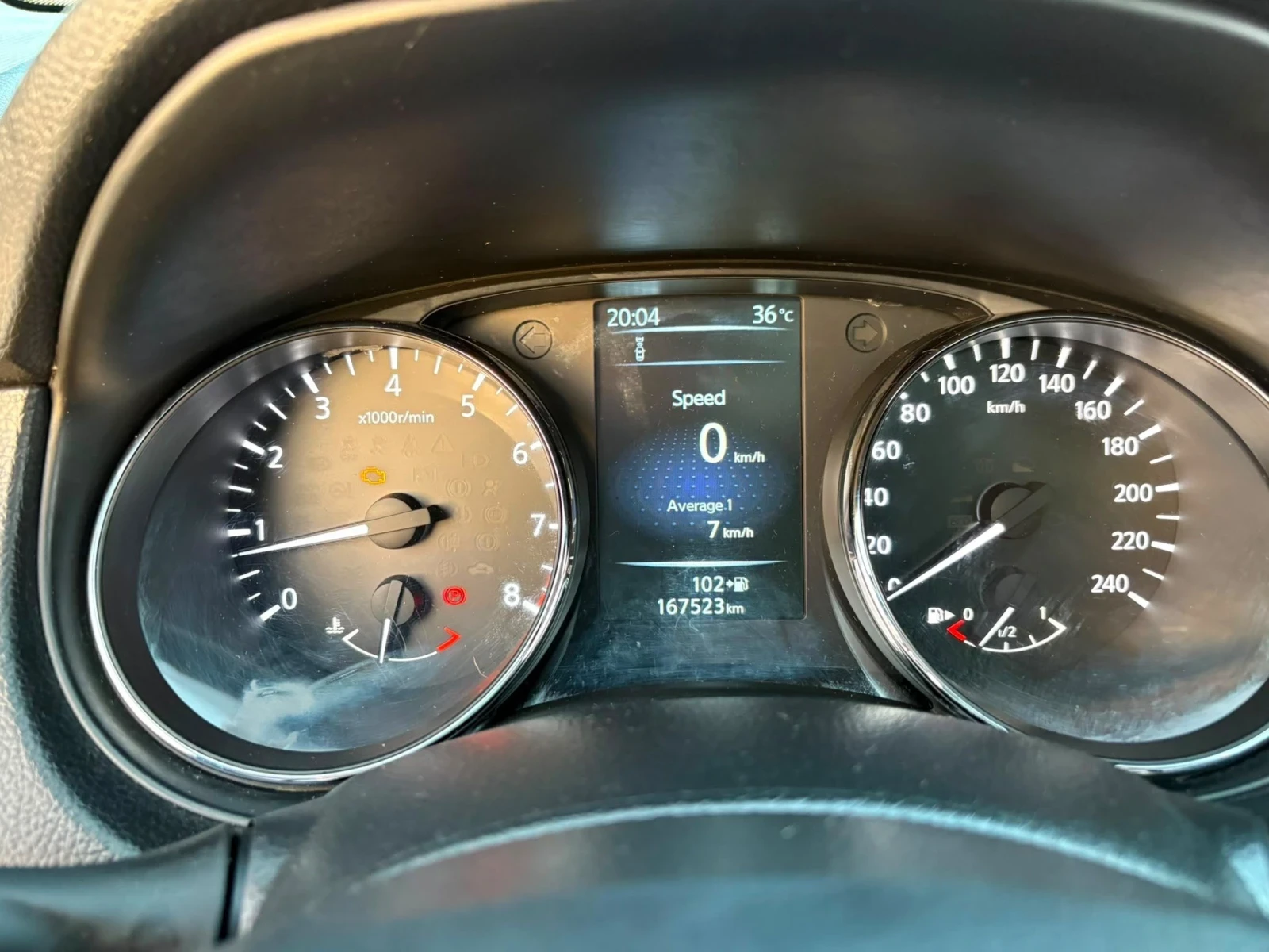 Nissan Qashqai Бензин, панорама, снимка 17 - Автомобили и джипове - 55812356