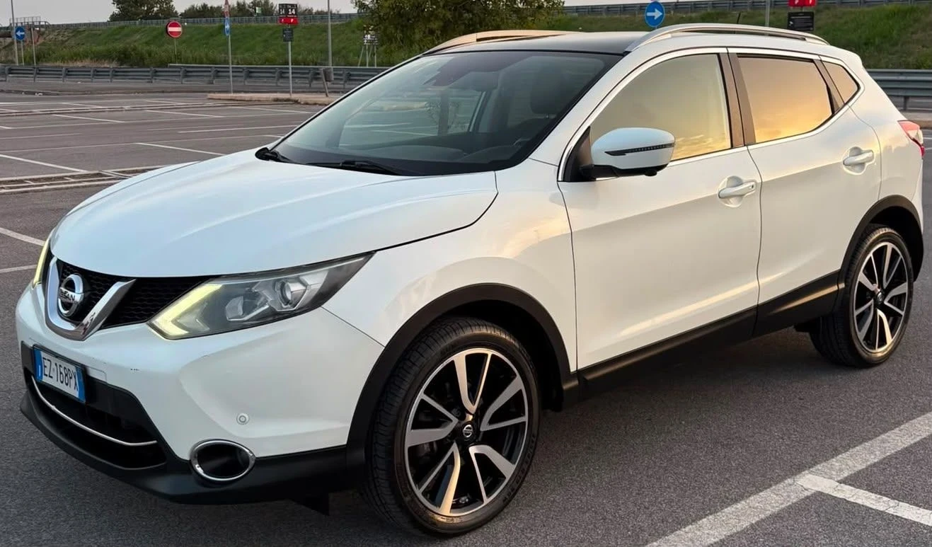Nissan Qashqai Бензин, панорама, снимка 4 - Автомобили и джипове - 55812356