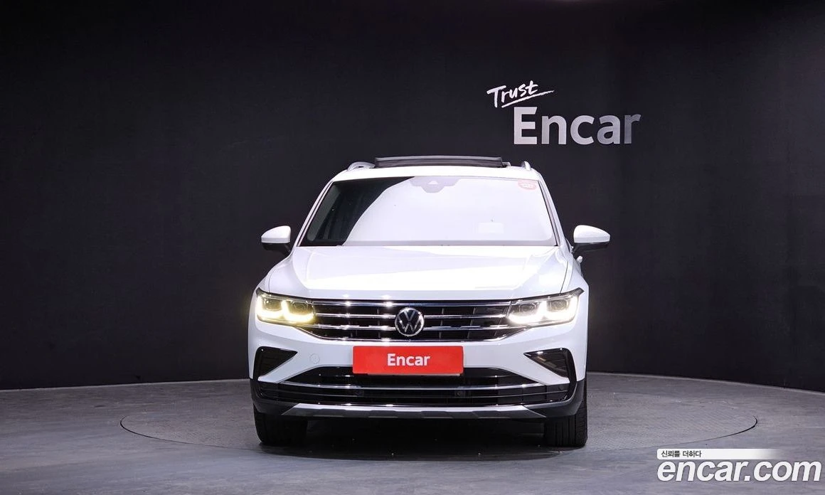 VW Tiguan 2.0 TDI Prestige, снимка 3 - Автомобили и джипове - 56122186