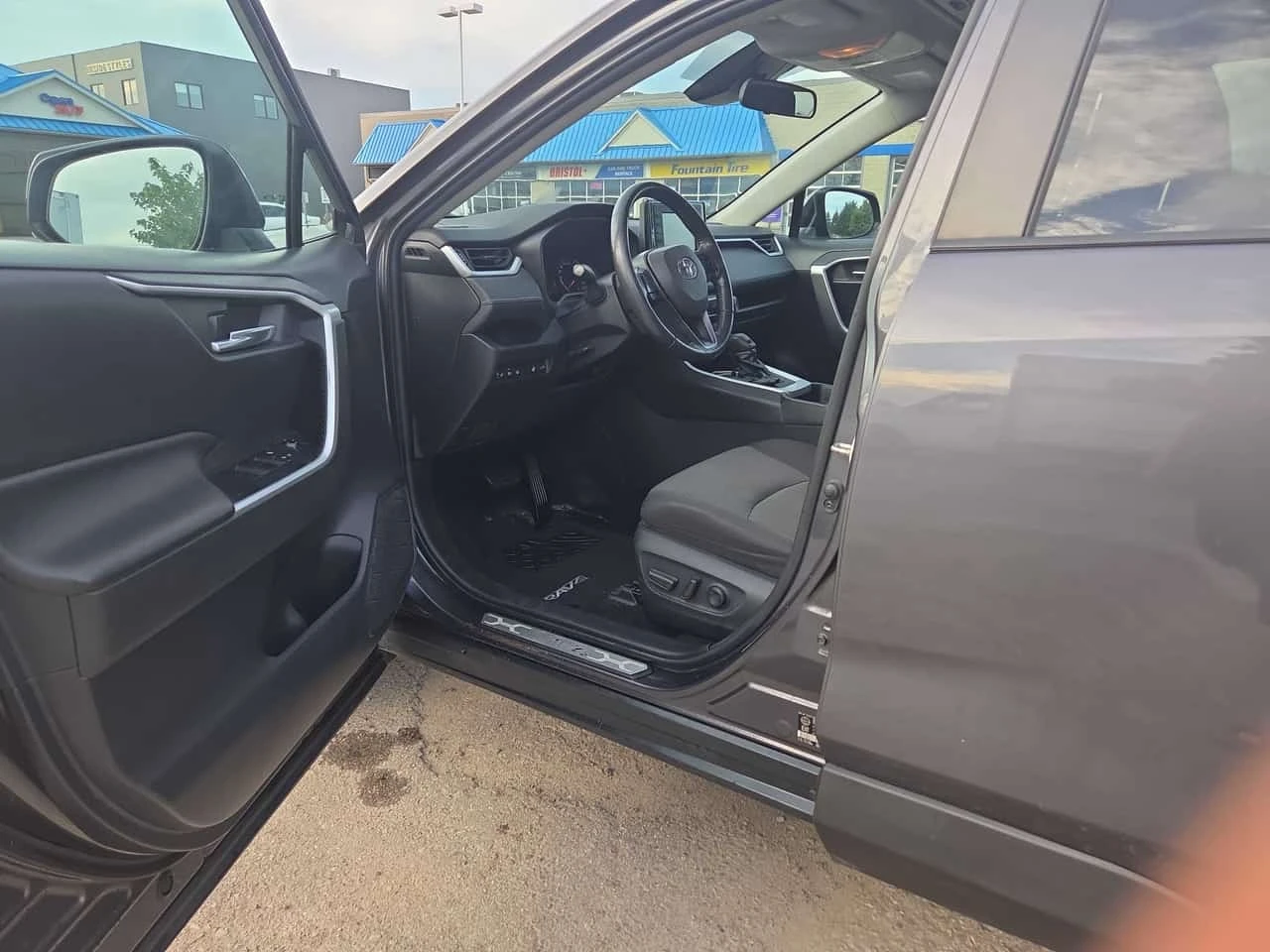 Toyota Rav4 * XLE * CARFAX * ��� ������������ ������ | Mobile.bg � ����������� 5