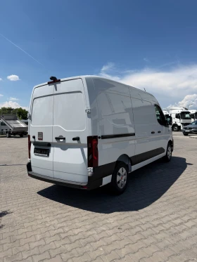 Renault Master * НАЛИЧЕН* ЧИСТО НОВ* ЛИЗИНГ* RED EDITION* L2H2* , снимка 6