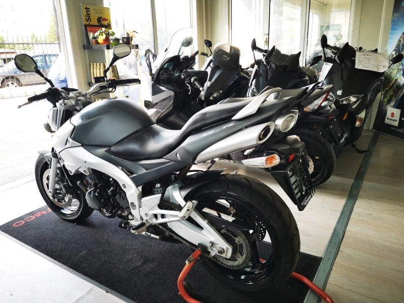 Suzuki Gsr 600i 09.2007г, снимка 10 - Мотоциклети и мототехника - 50991593