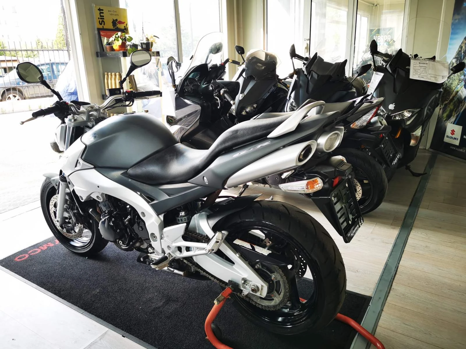 Suzuki Gsr 600i 09.2007г - изображение 10