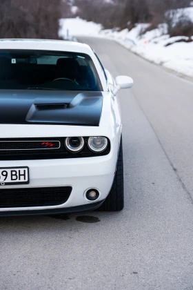 Dodge Challenger R/T, снимка 2