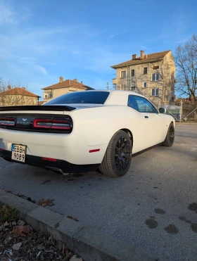 Dodge Challenger R/T, снимка 5