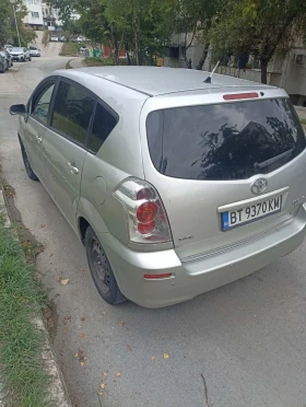 Toyota Corolla verso, снимка 2